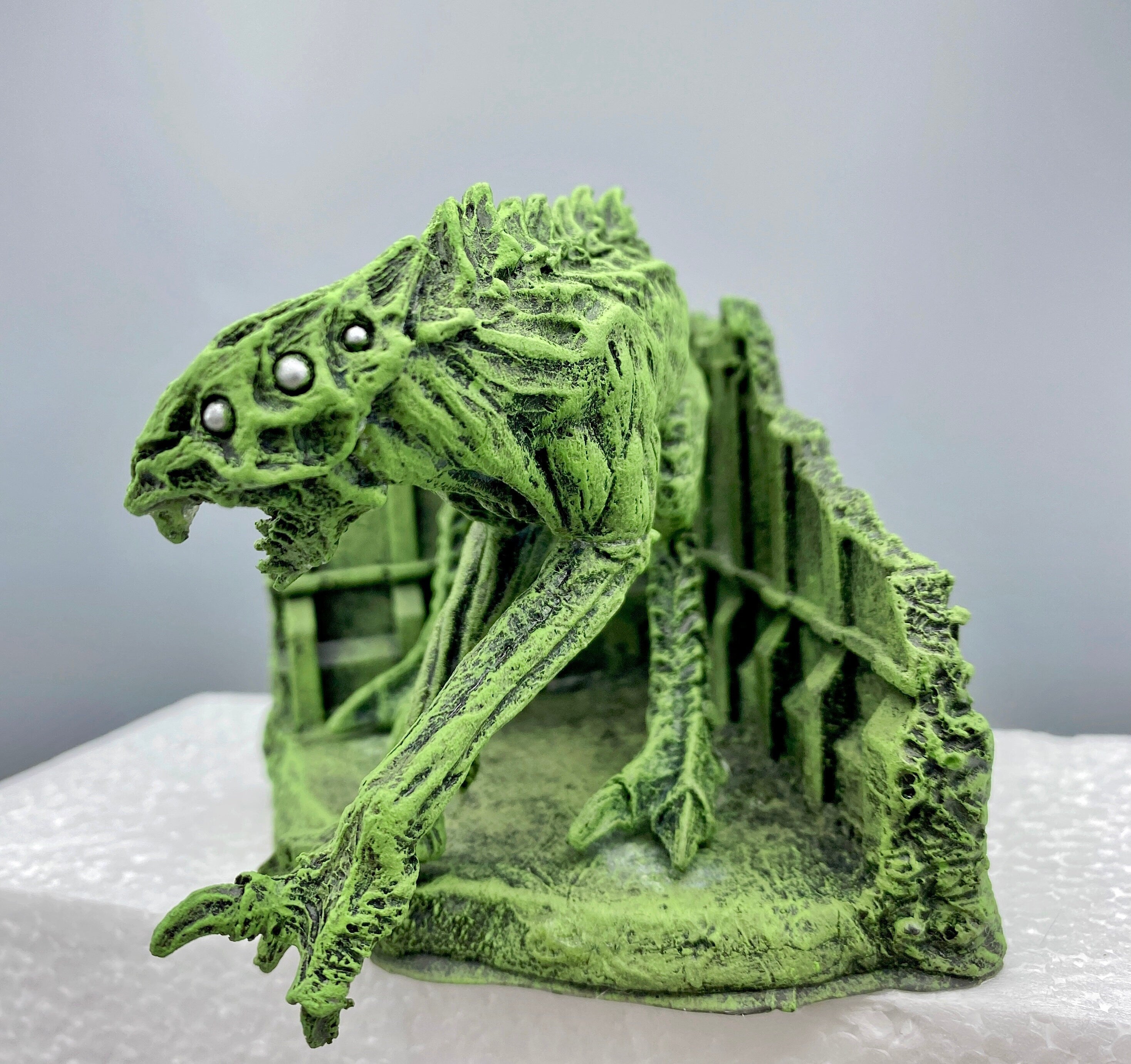 Hound of Tindalos Hand-Painted Resin Figurine