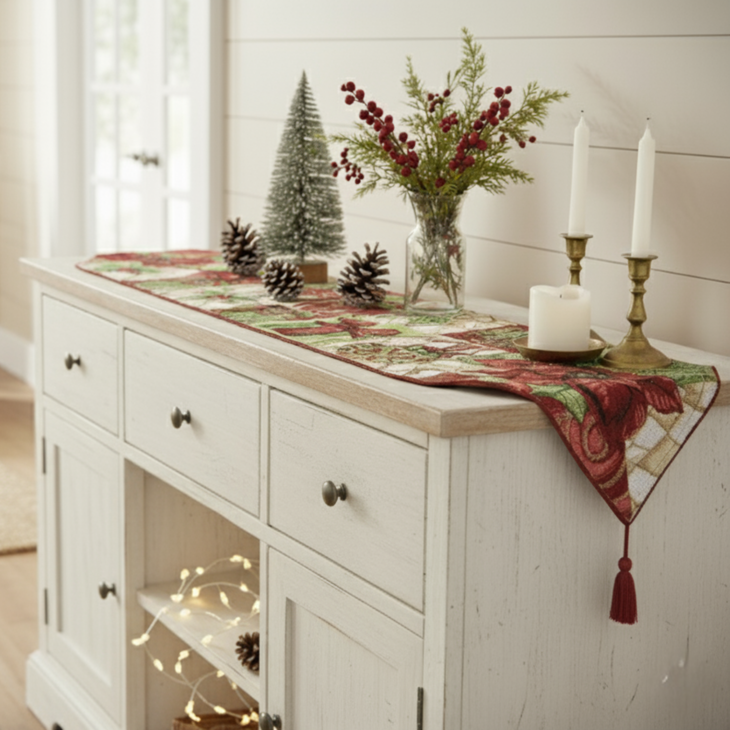 Holiday Tidings Table Runner