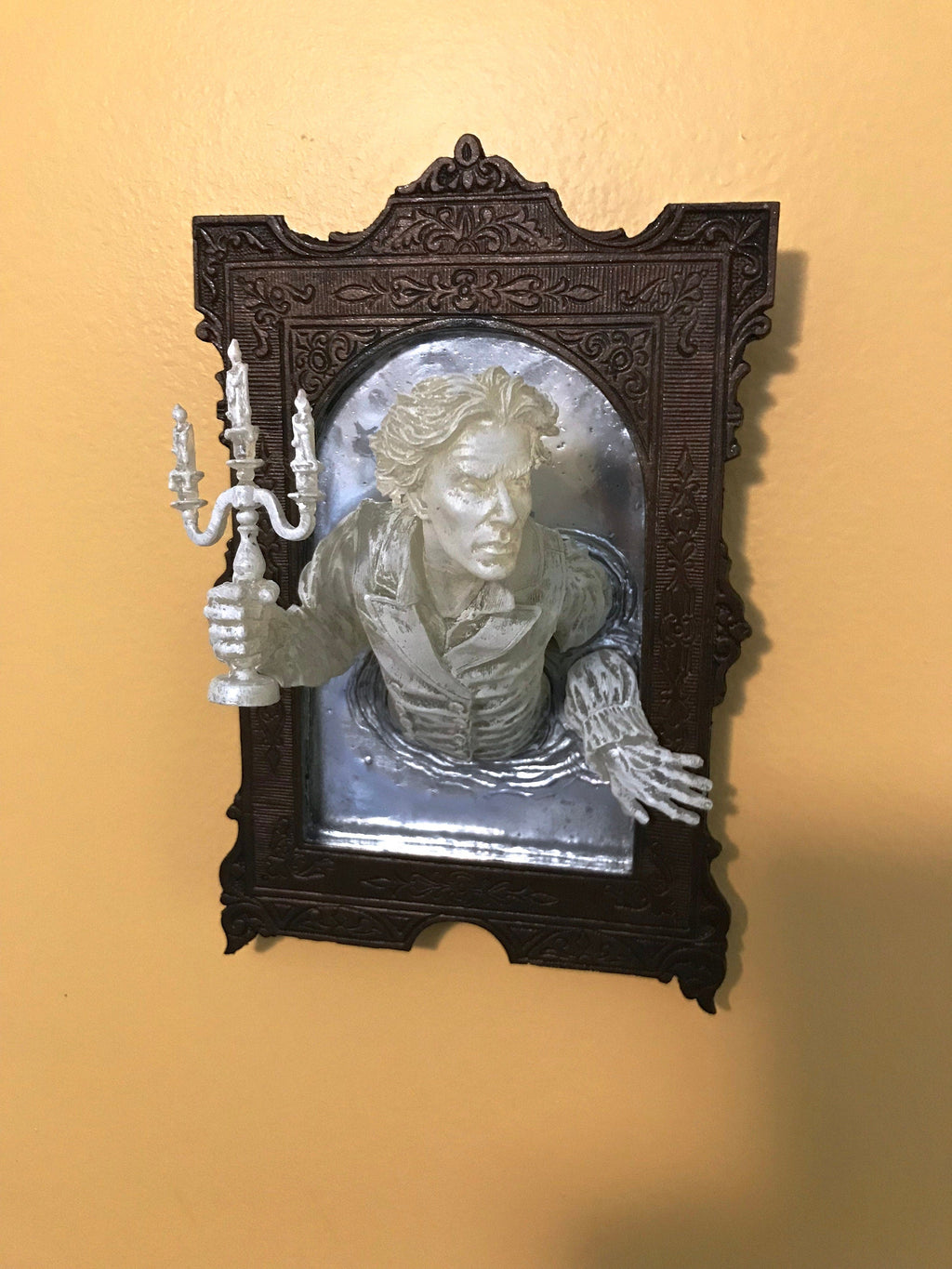 Gentleman Ghost Victorian Resin Wall Plaque
