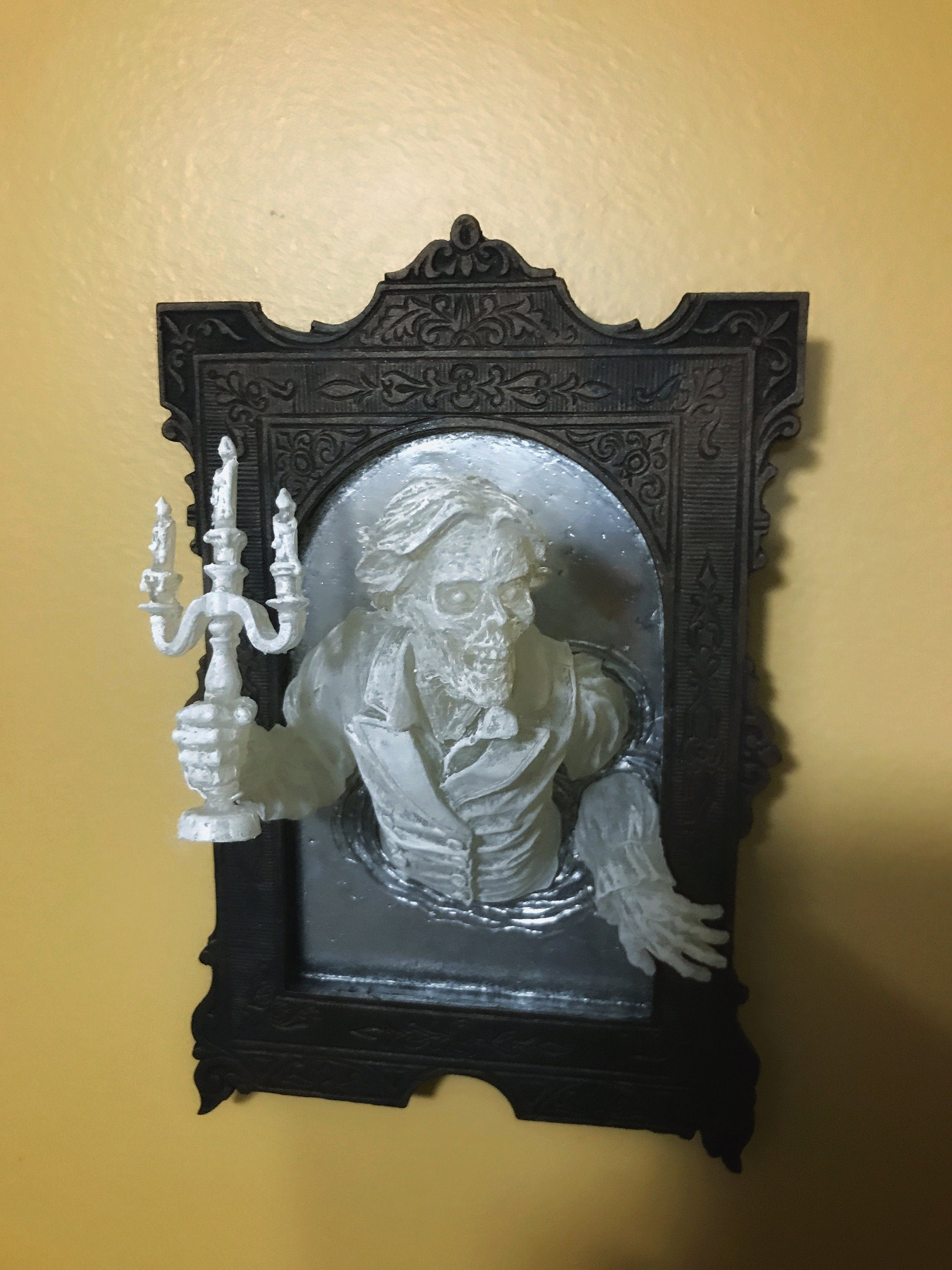 Gentleman Ghost in the Mirror — Ghoul Version