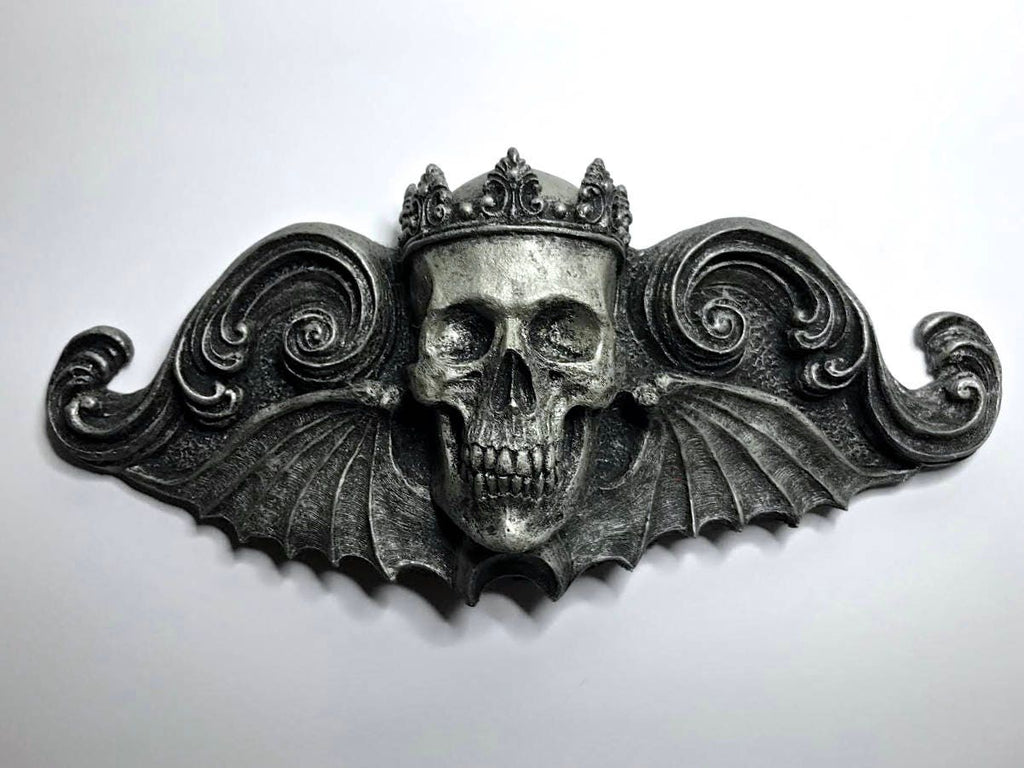 King Moriendi Skull Wall Plaque