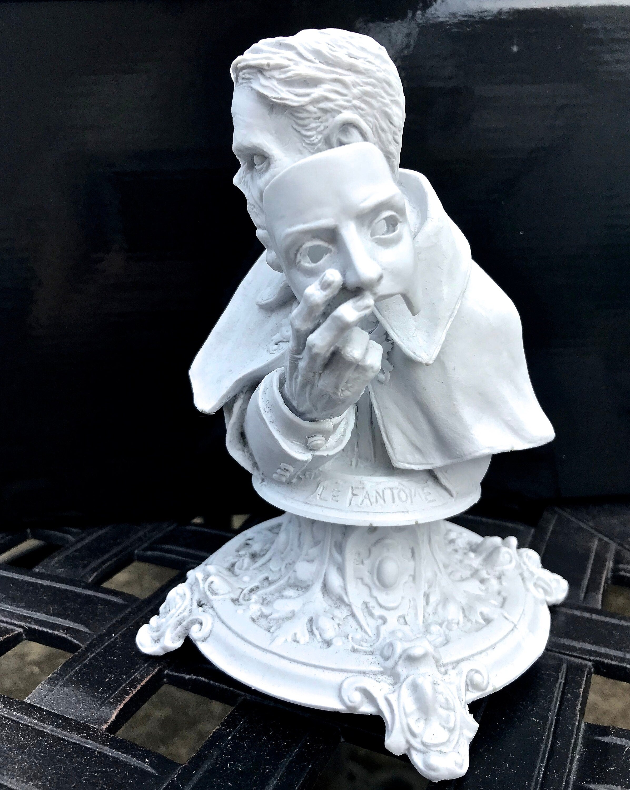 Phantom of the Opera Bust — White