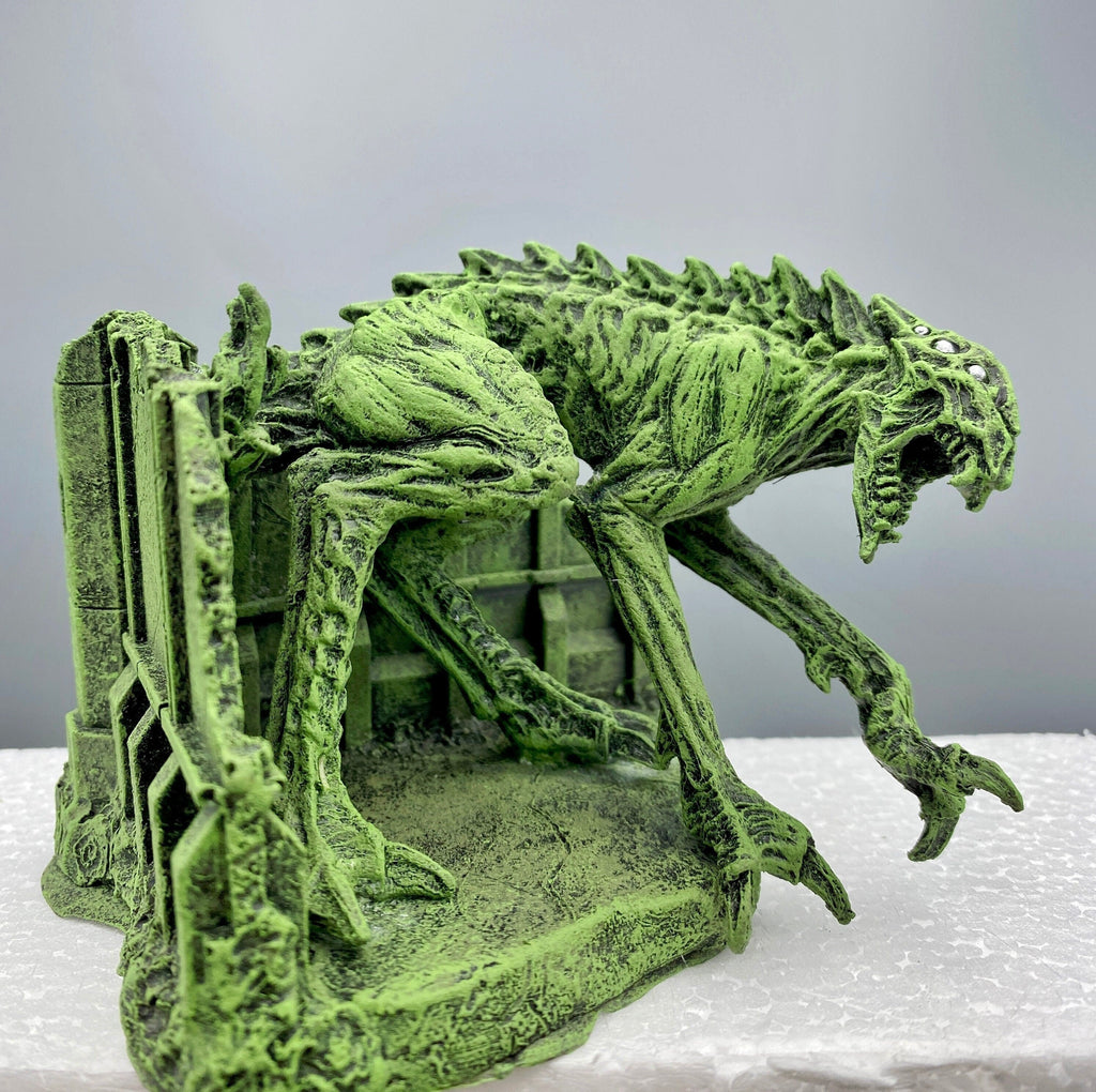 Hound of Tindalos Hand-Painted Resin Figurine