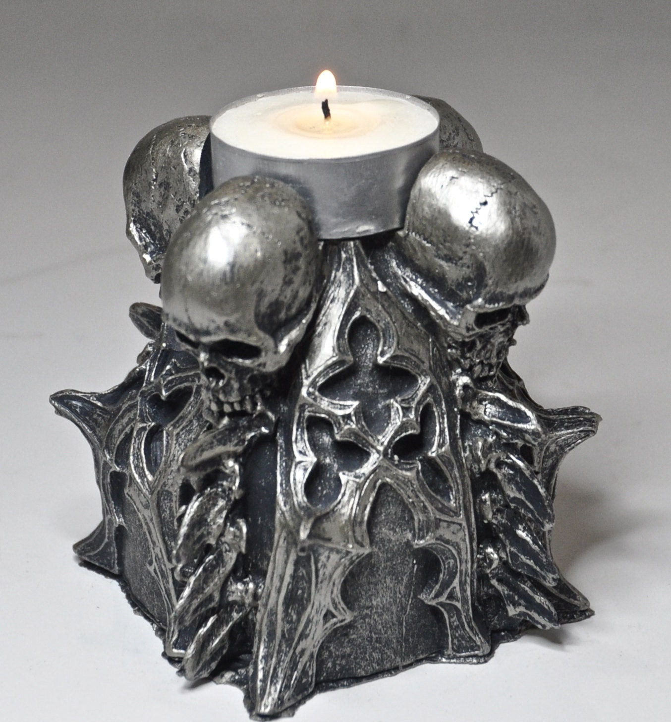 Requiem Gothic Tea Light Holder