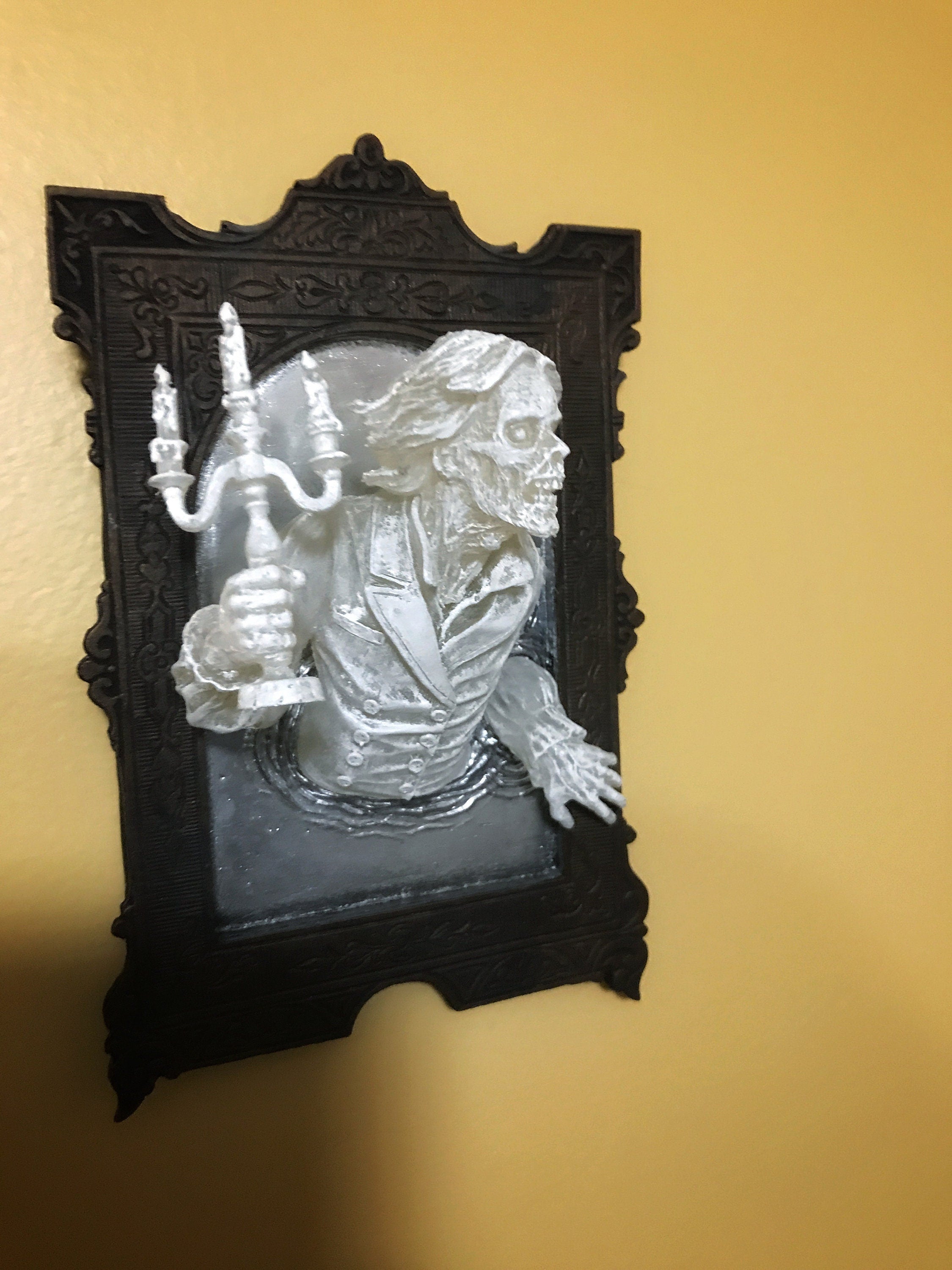 Gentleman Ghost in the Mirror — Ghoul Version