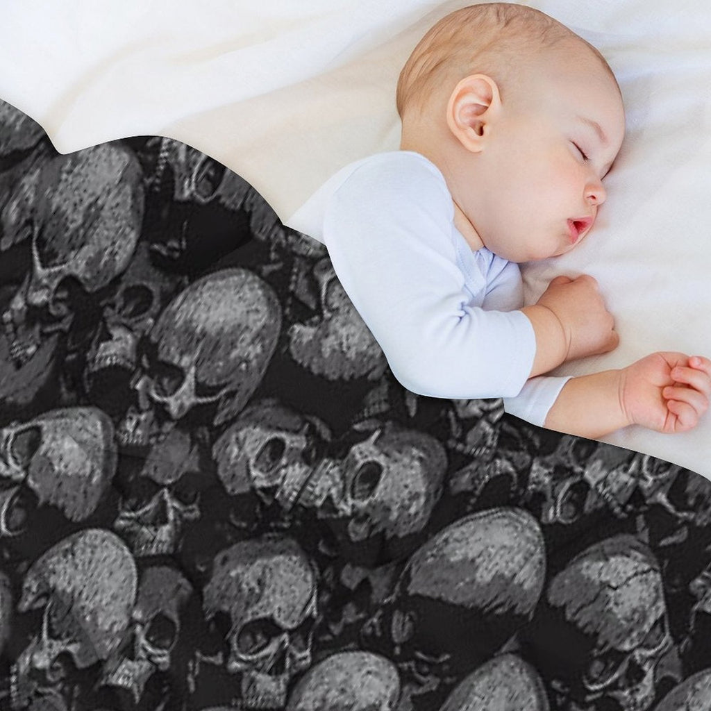 Throw Blanket -Gothic Skulls