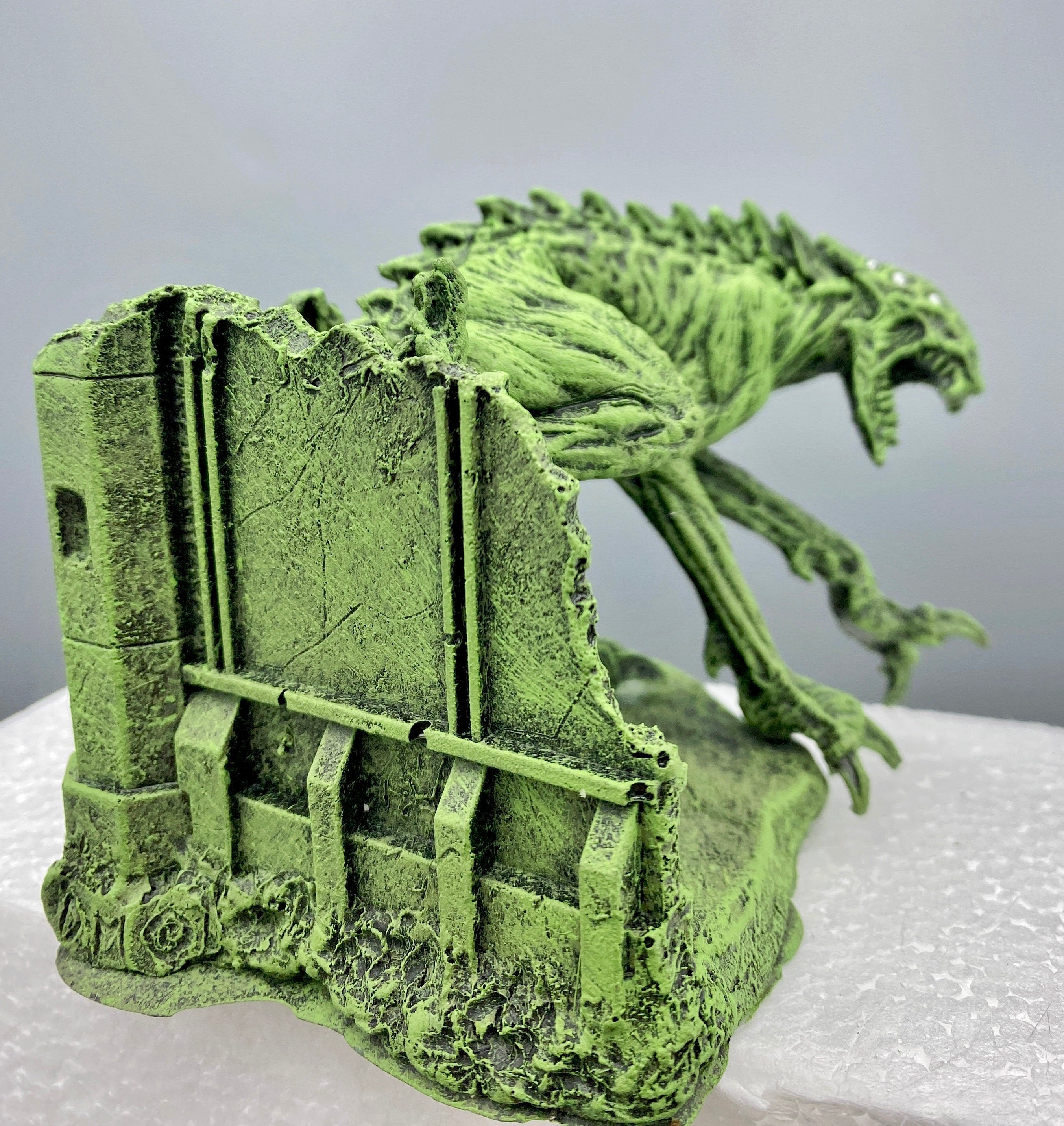 Hound of Tindalos Hand-Painted Resin Figurine