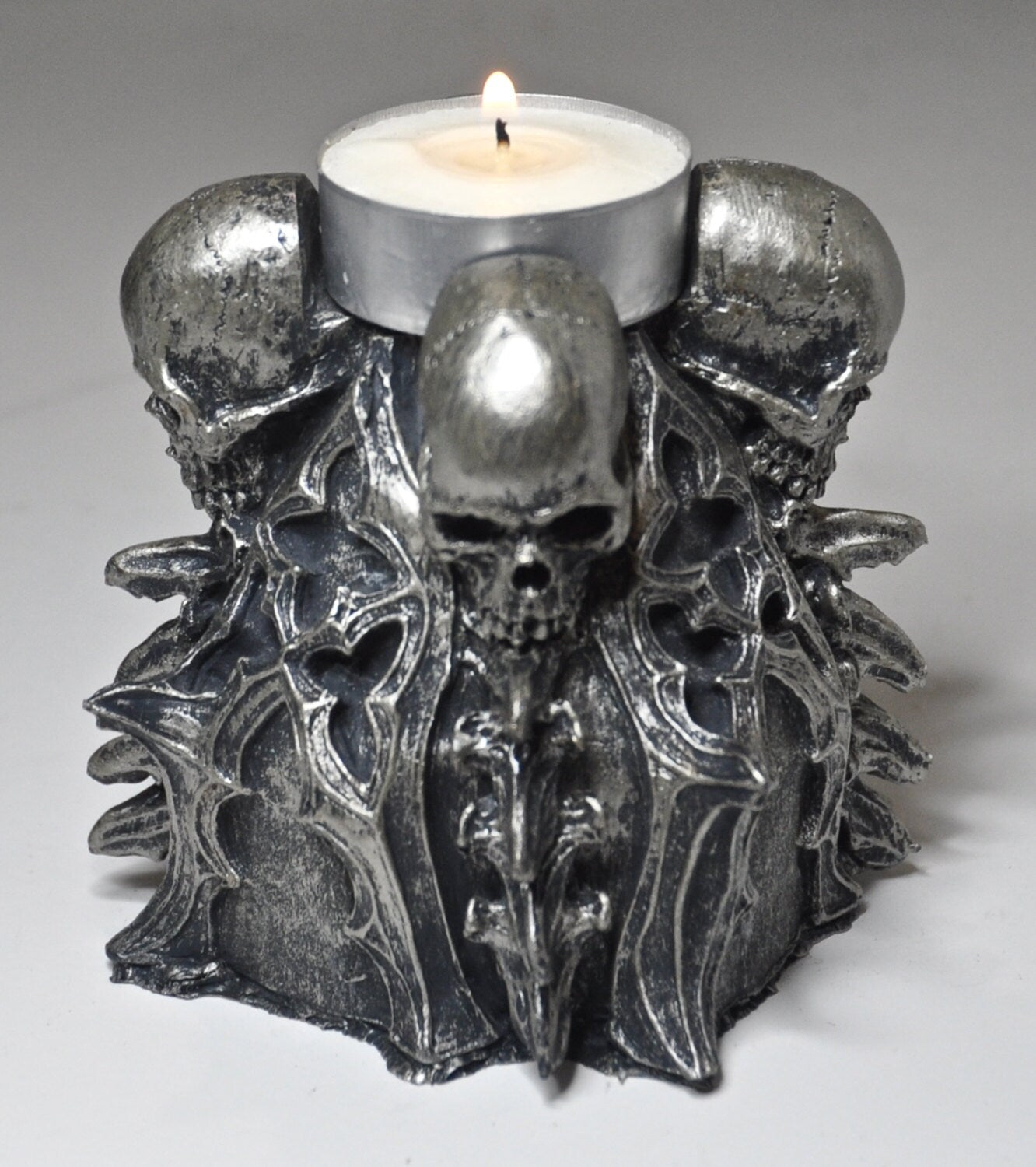 Requiem Gothic Tea Light Holder