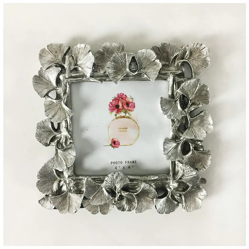 Golden Ginkgo Leaf Resin Photo Frame — Vintage Retro Home Decor