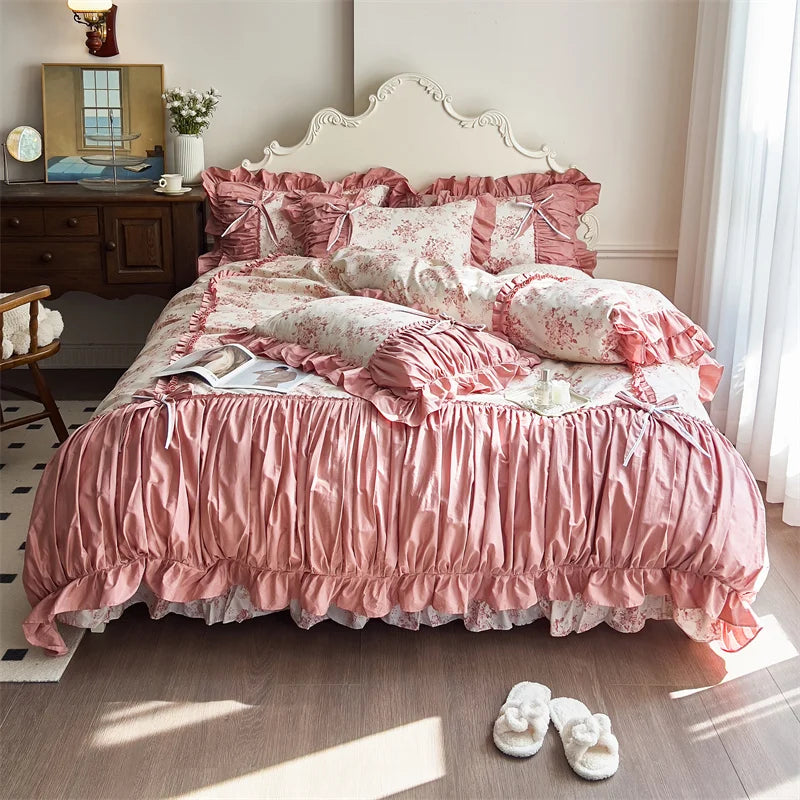 French Vintage Flowers Bedding Set — 400TC Cotton with Lace Ruffles & Pleats