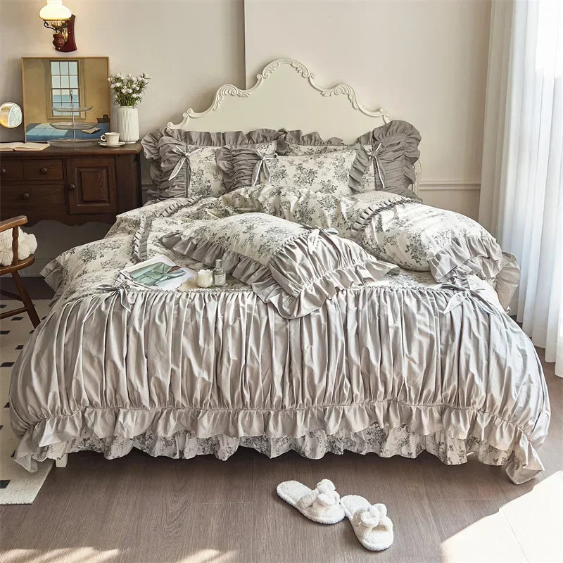 French Vintage Flowers Bedding Set — 400TC Cotton with Lace Ruffles & Pleats