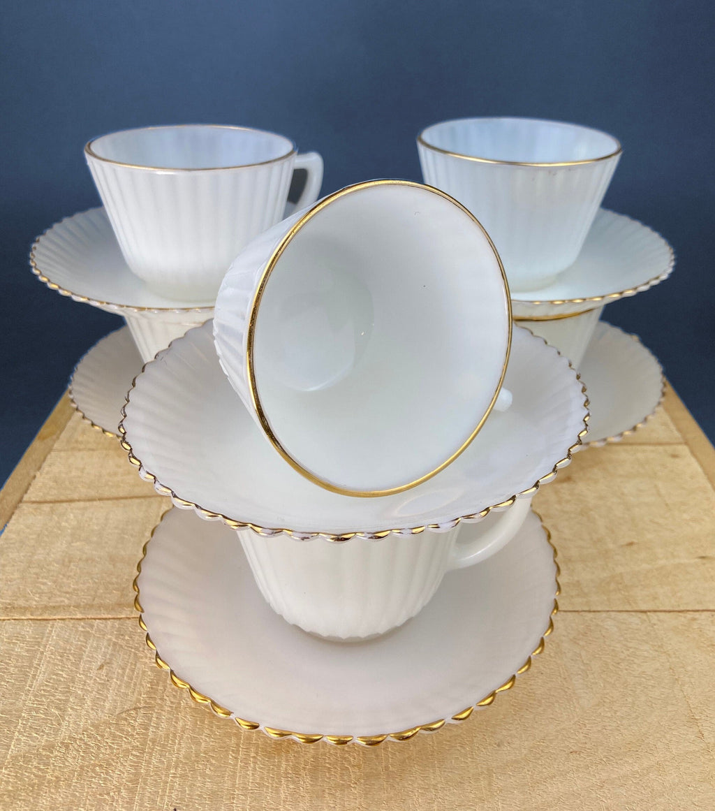 Monax Petalware Opalescent Tea Cups & Saucers – Set of 5