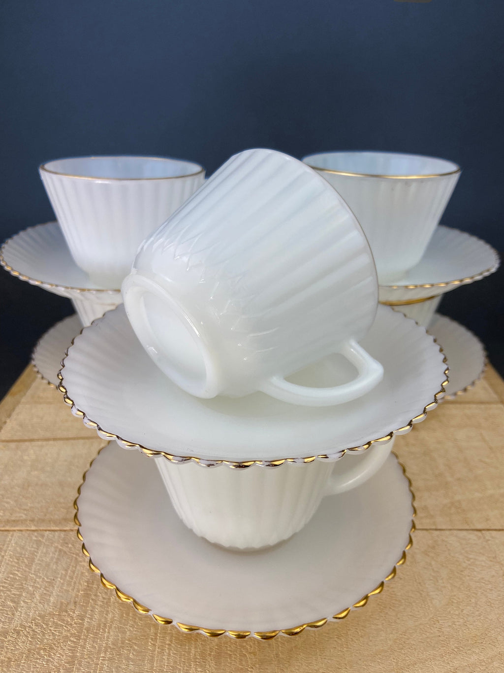 Monax Petalware Opalescent Tea Cups & Saucers – Set of 5