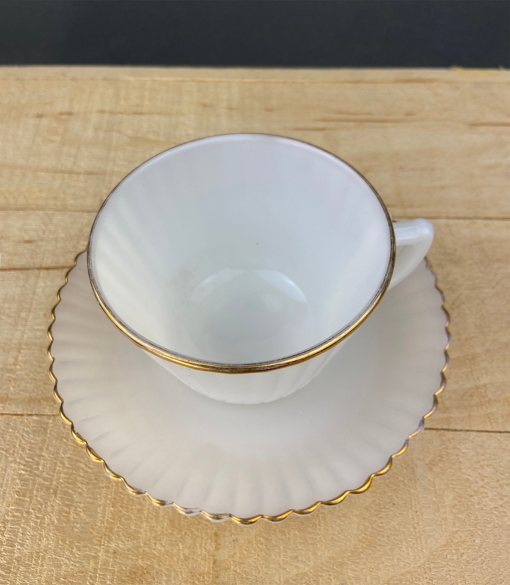Monax Petalware Opalescent Tea Cups & Saucers – Set of 5