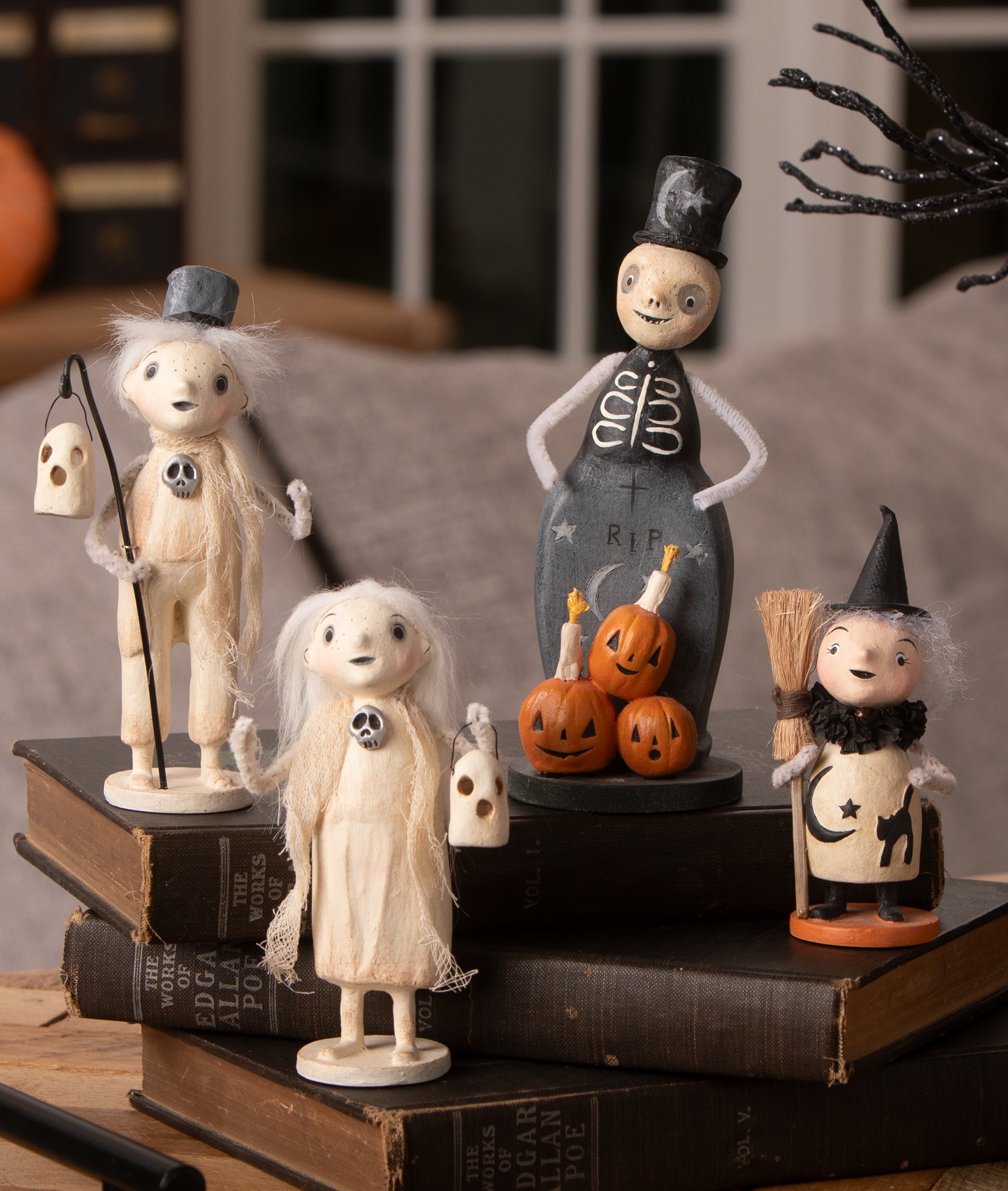 Ghostly Grace | Halloween Decor | Bethany Lowe