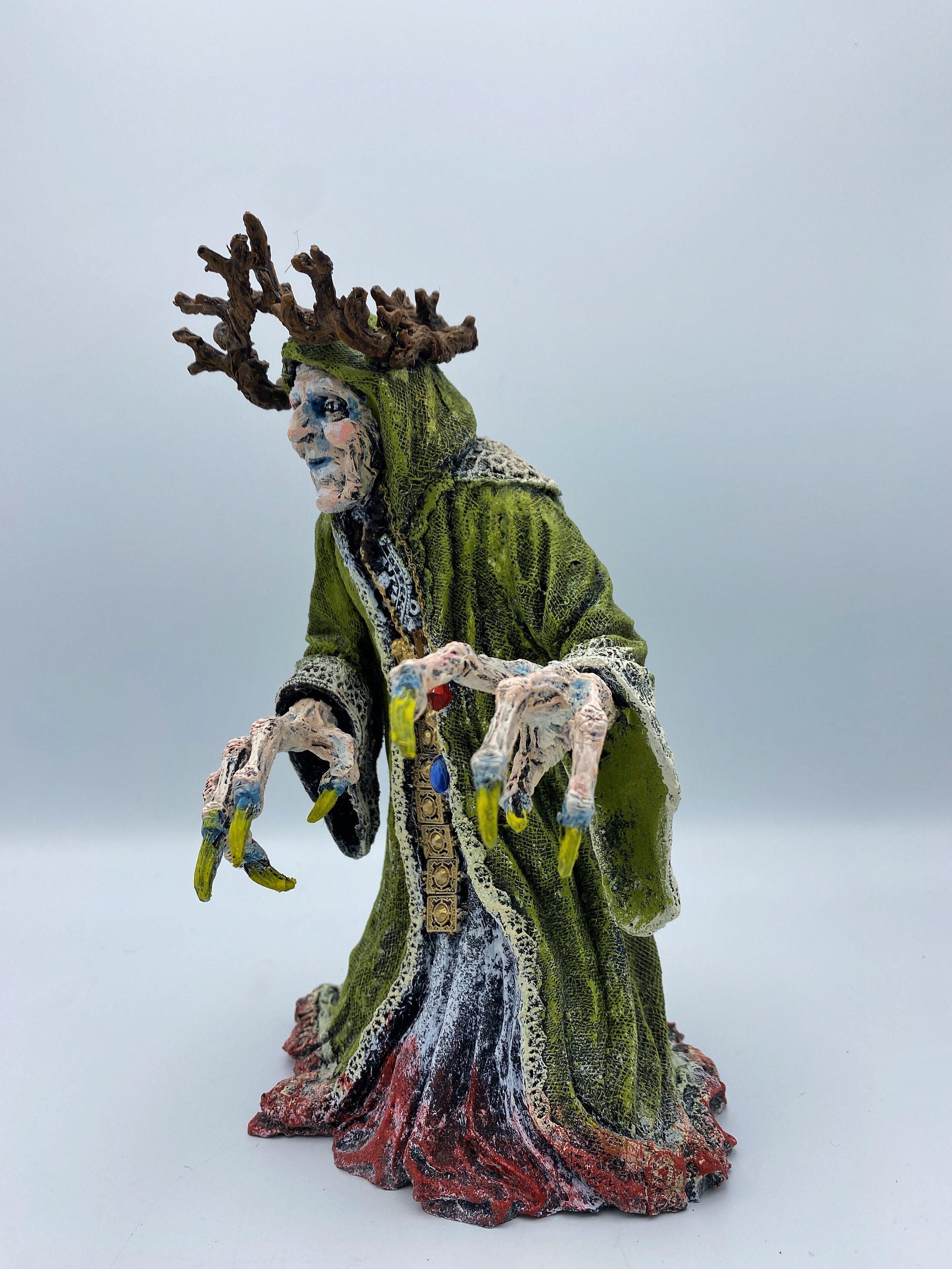 Grýla the Witch Statue — Full Color