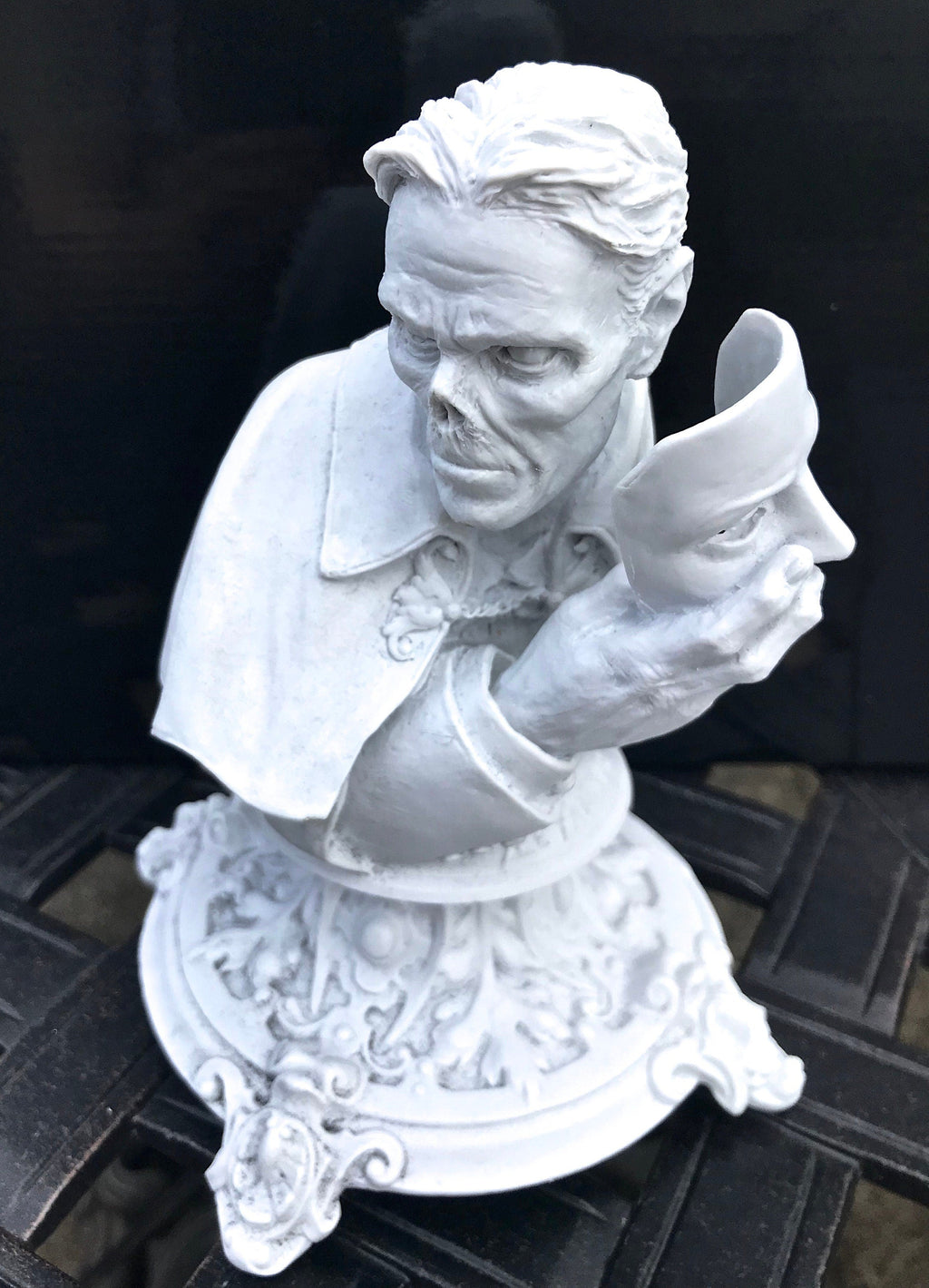 Phantom of the Opera Bust — White