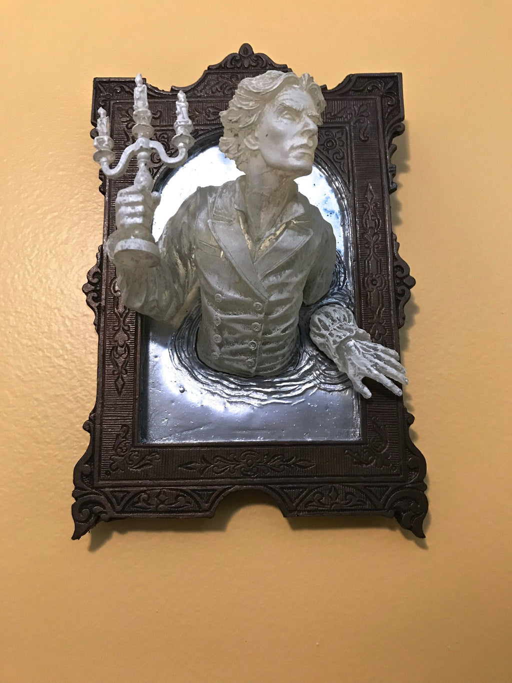 Gentleman Ghost Victorian Resin Wall Plaque