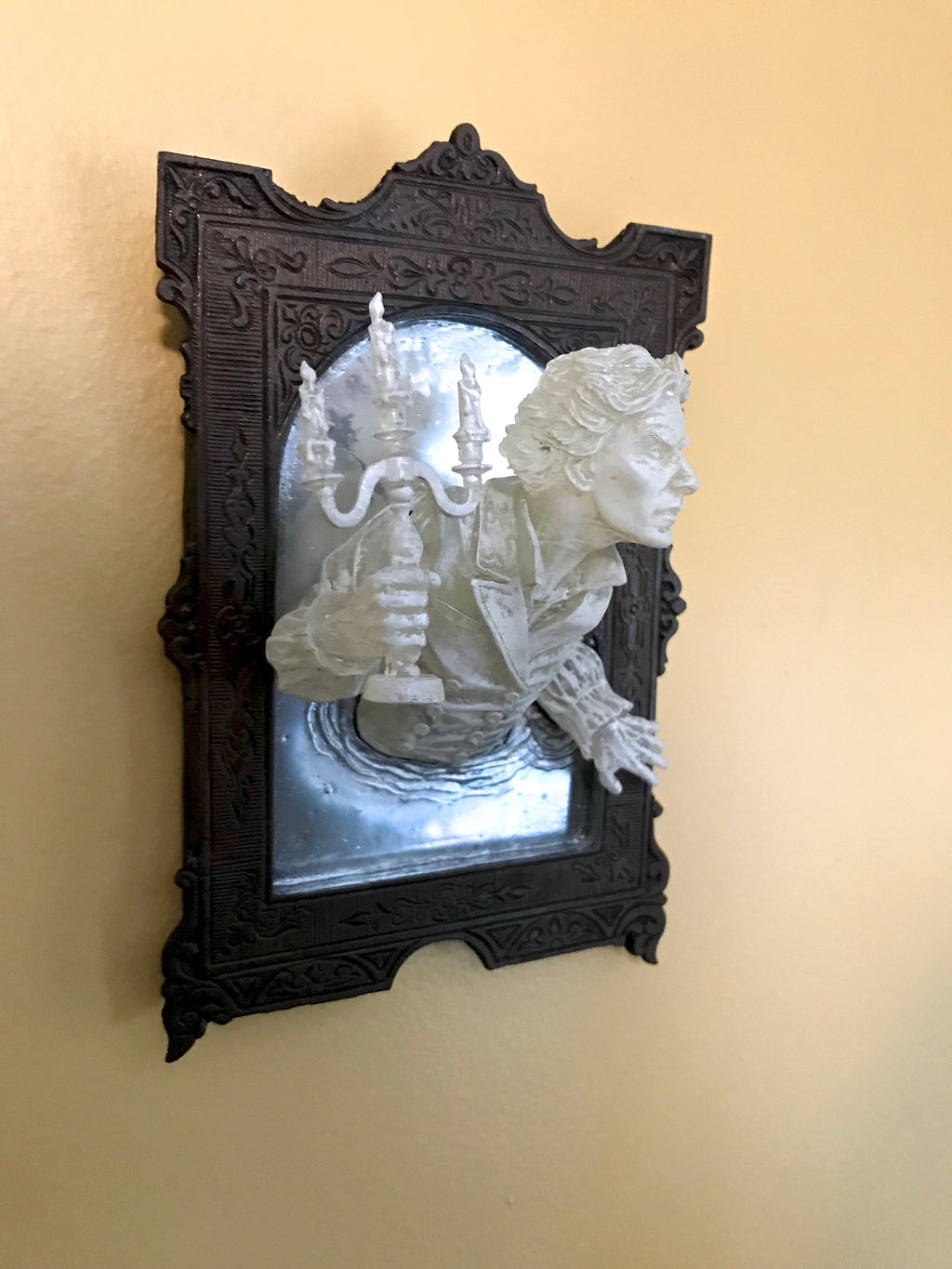 Gentleman Ghost Victorian Resin Wall Plaque