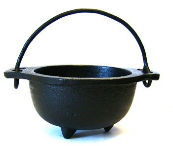 Cast Iron Cauldron, White House Red Barn Co.