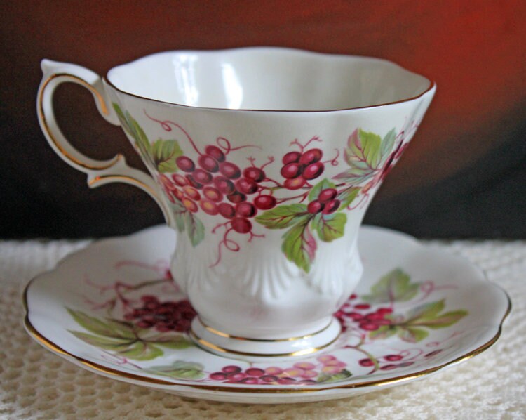 Royal Albert Old Country Roses Mug – Made in England