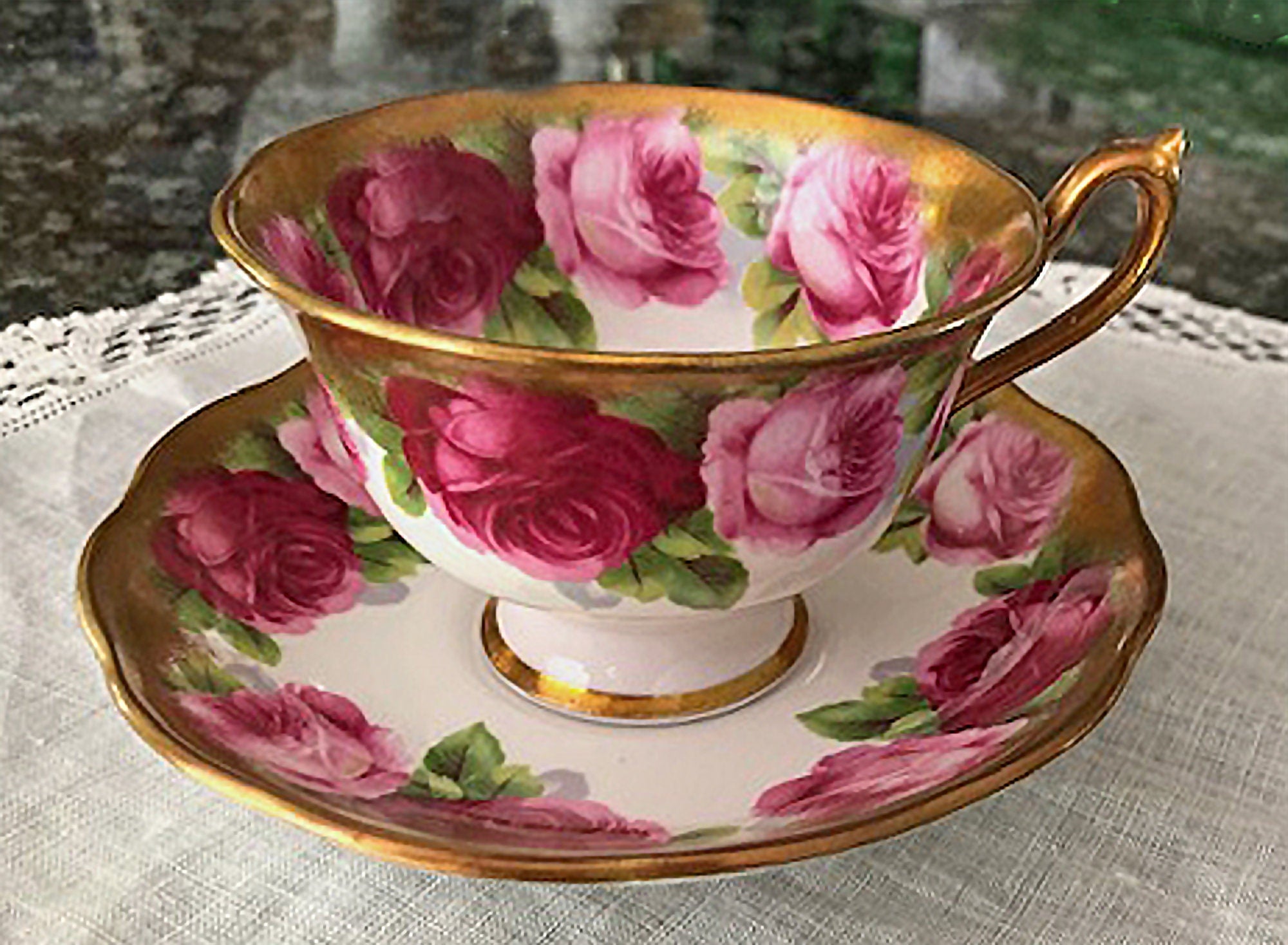 Royal Albert Old Country Roses Tea Cup & Saucer – Made in England