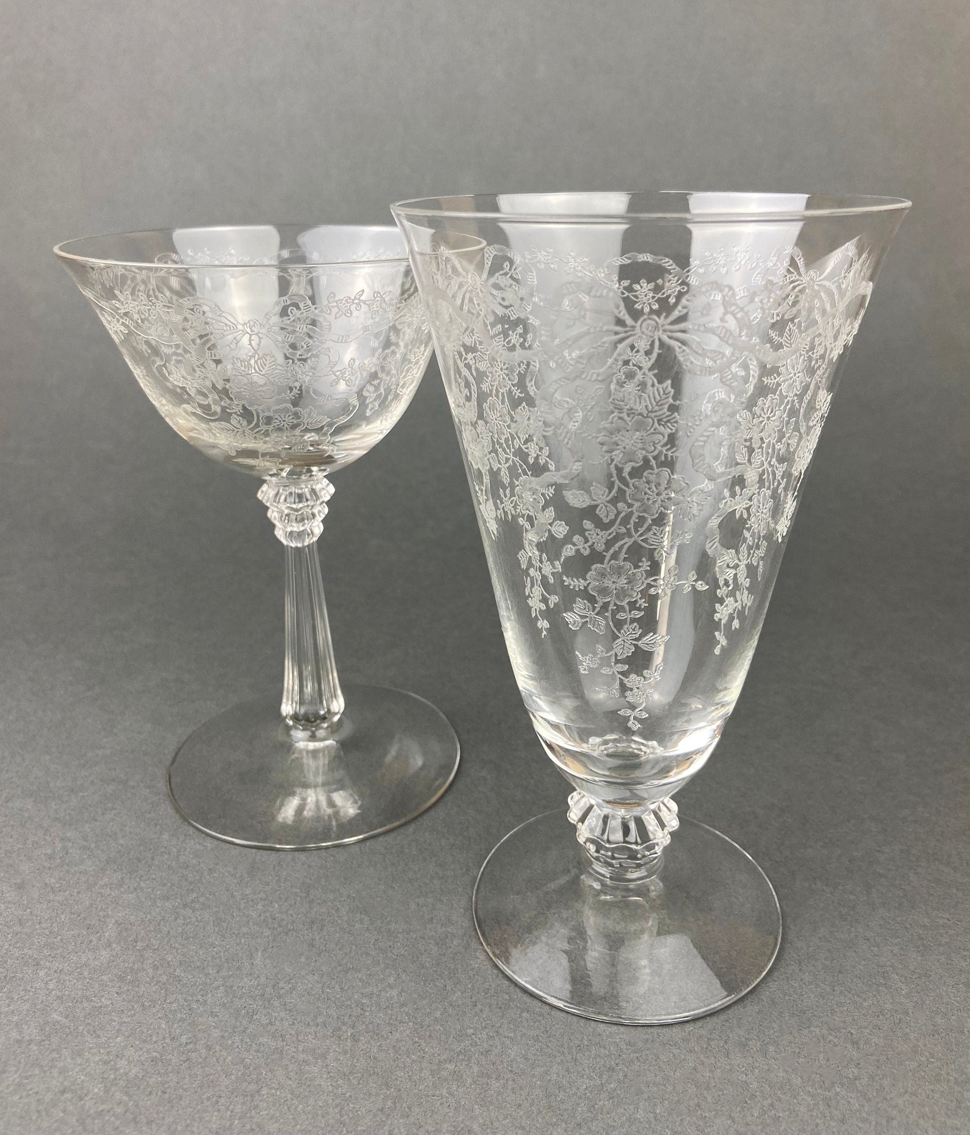 Fostoria Water or Ice Tea Crystal Goblets. Etched Romance by Fostoria Glasses. Set of 5 Vintage Stemware.
