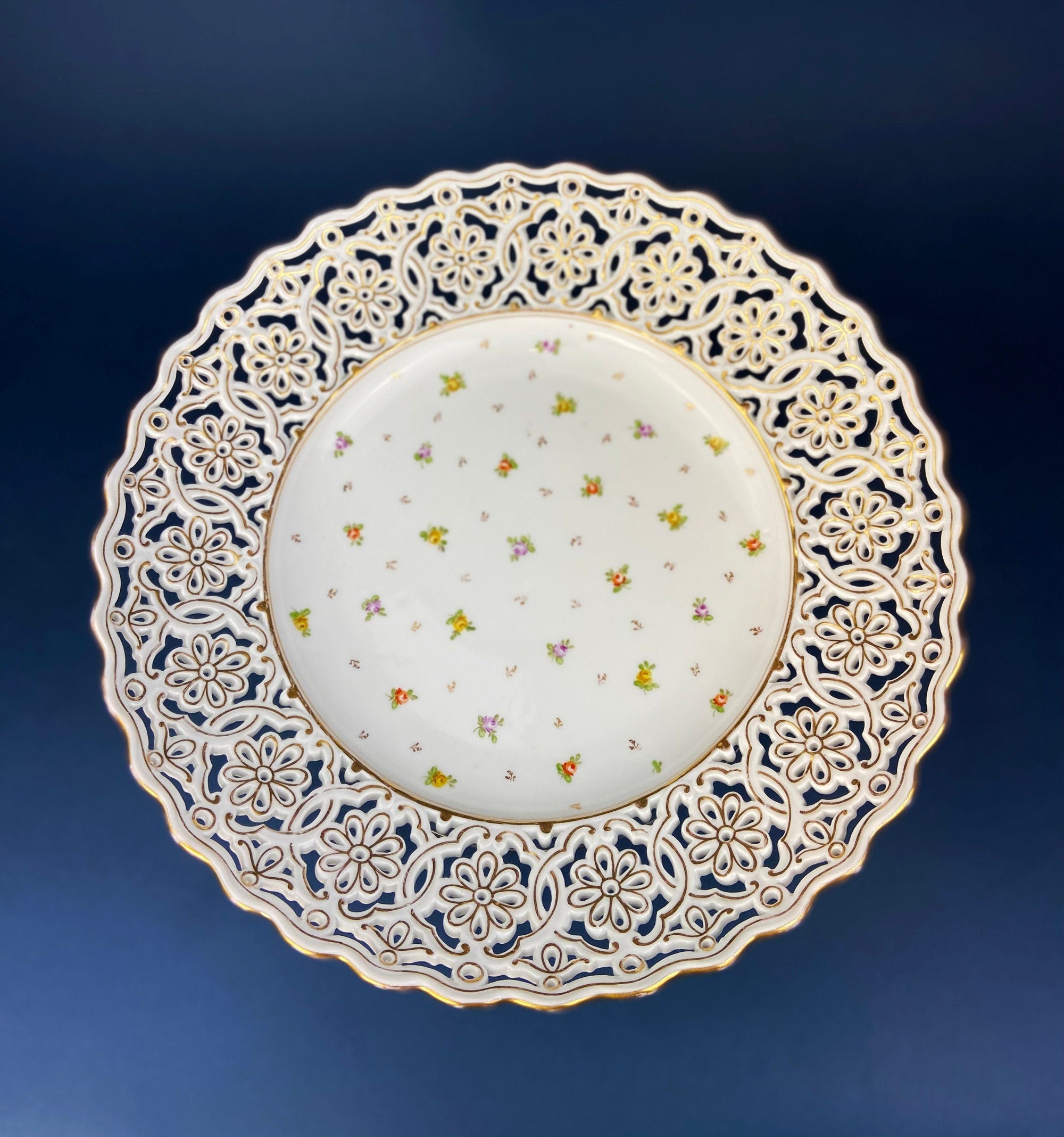 Antique Meissen Reticulated Hand-Painted Tea Rose Serving Platter