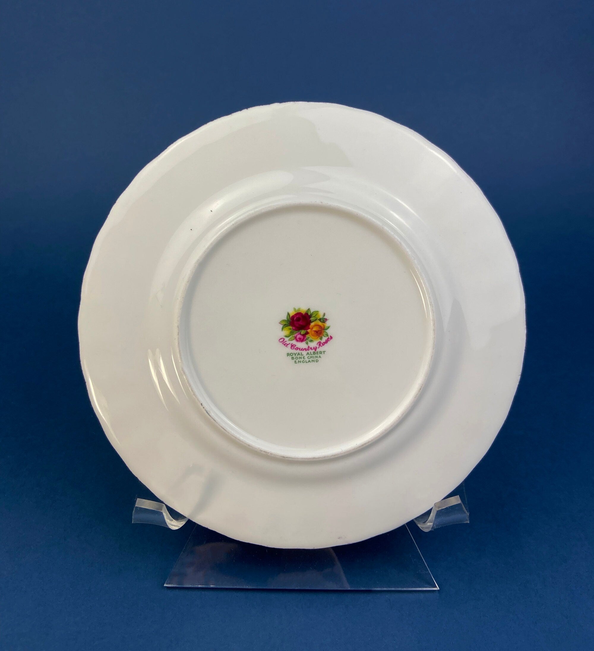 Royal Albert Dessert Plate in Old Country Roses Motif