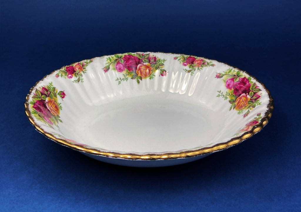 Royal Albert Old Country Roses Motif 10.25" Dinner Plates. Set of 5 Plates. Made in England. Dining Room Table Decor. Modern Farmhouse.