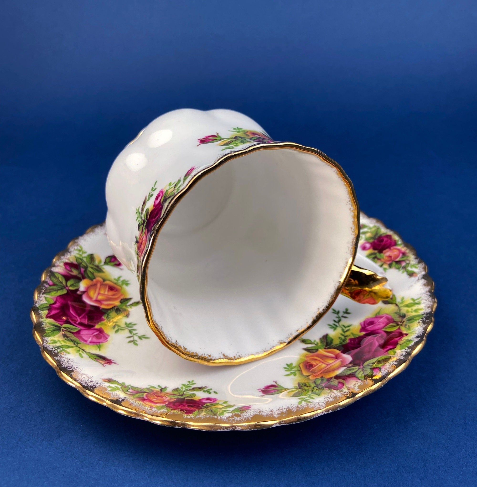 Royal Albert Old Country Roses Tea Cup & Saucer – Made in England