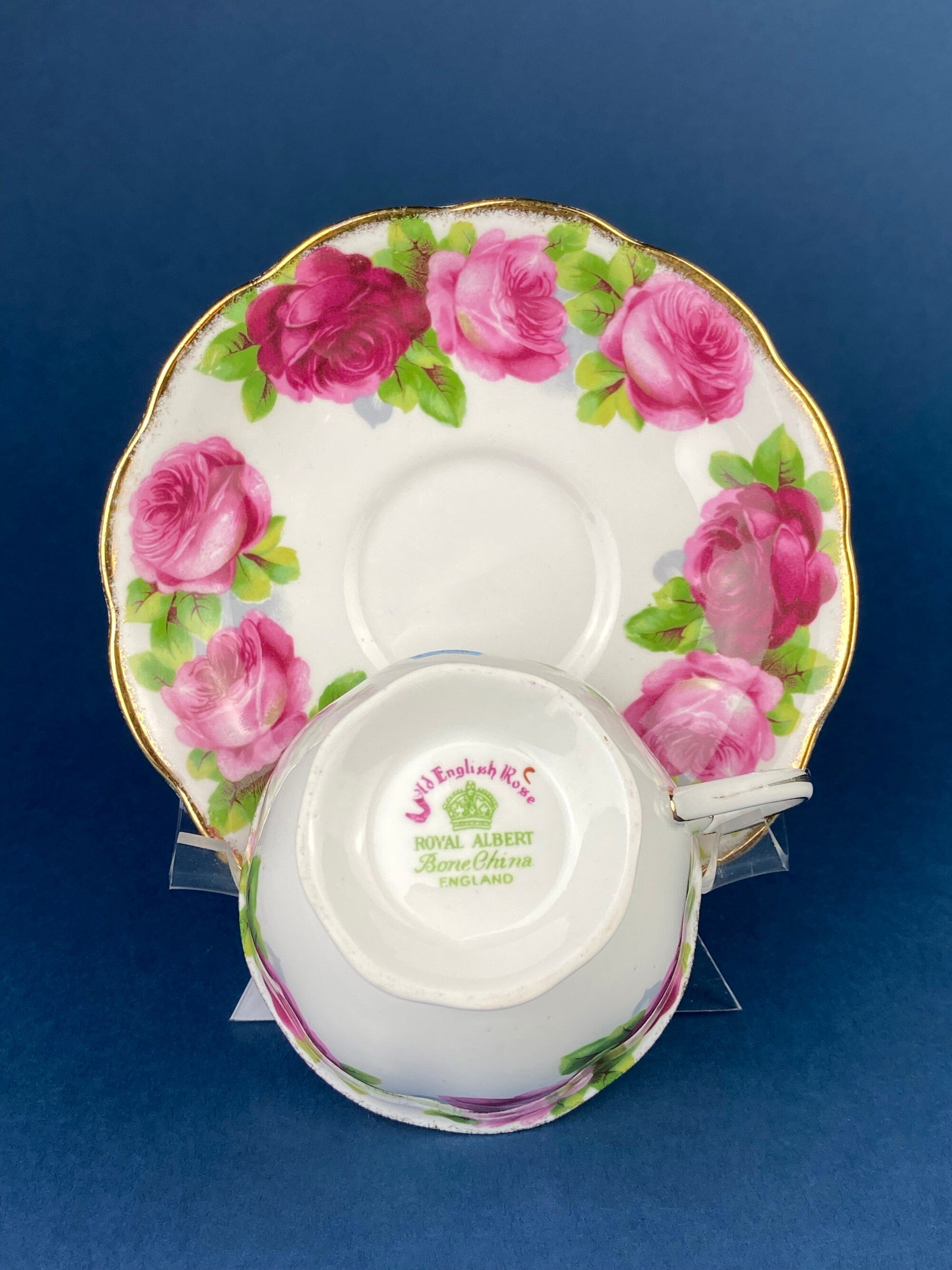 Royal Albert Old English Rose Tea Cup & Saucer – Fine Bone China