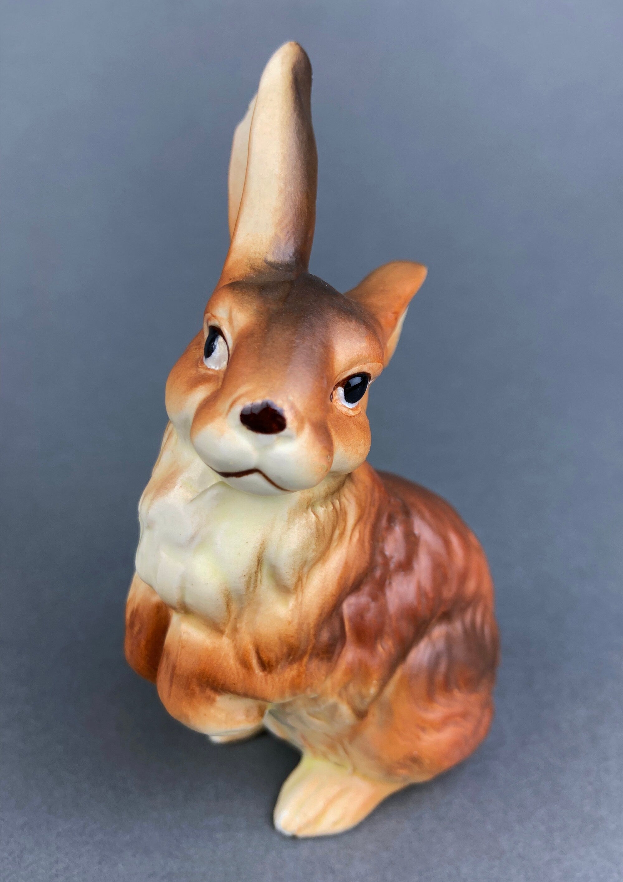 Vintage Bunny Figurines. Pair of Hand Painted Porcelain Rabbits. Spring and Easter Celebration. Collectible Figurines.