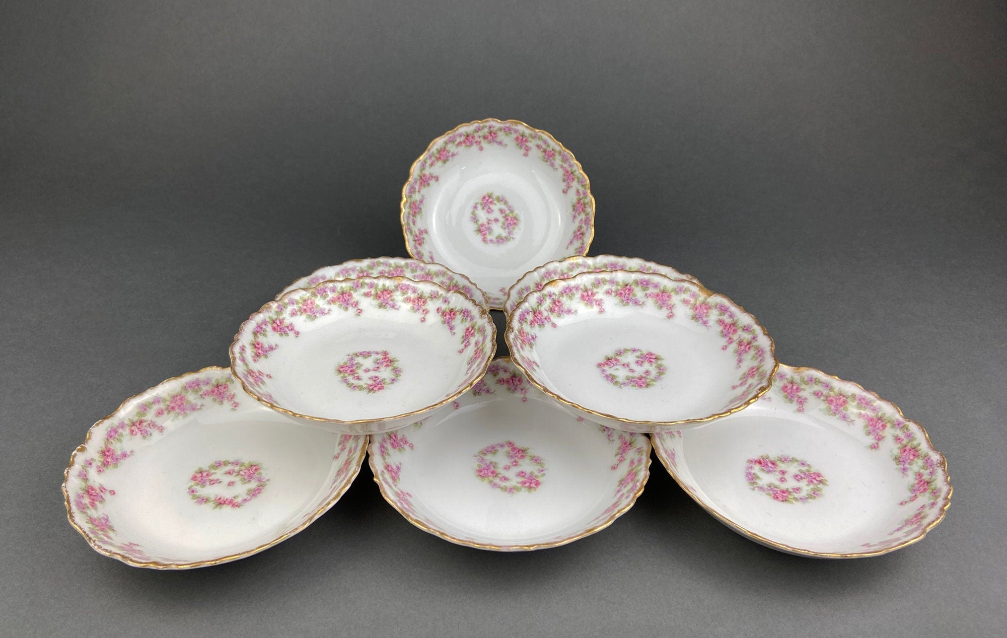 Limoges Elite Berry Bowls – Pink Roses & Scalloped Rim, Set of 8