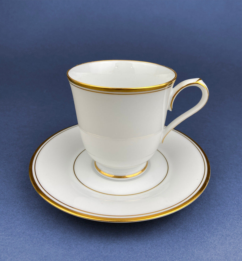 Noritake Queen’s Gold Tea Cup & Saucer – White with Gold Rim