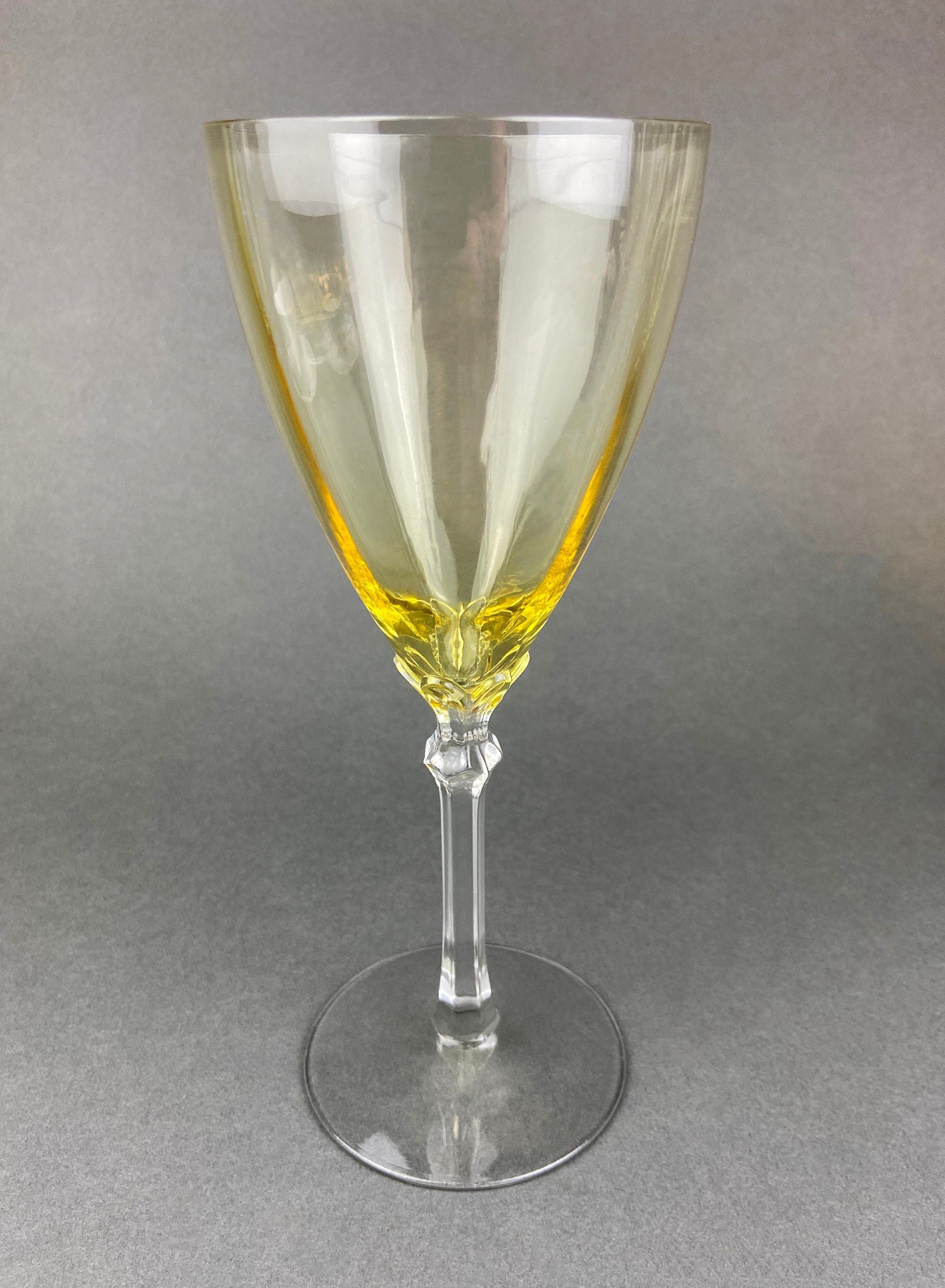Vintage Fostoria Crystal Topaz Wine Glasses. Light Yellow Stem 5098 Glasses. Set of Five. Fine Table Glassware. Gold Table Decor.