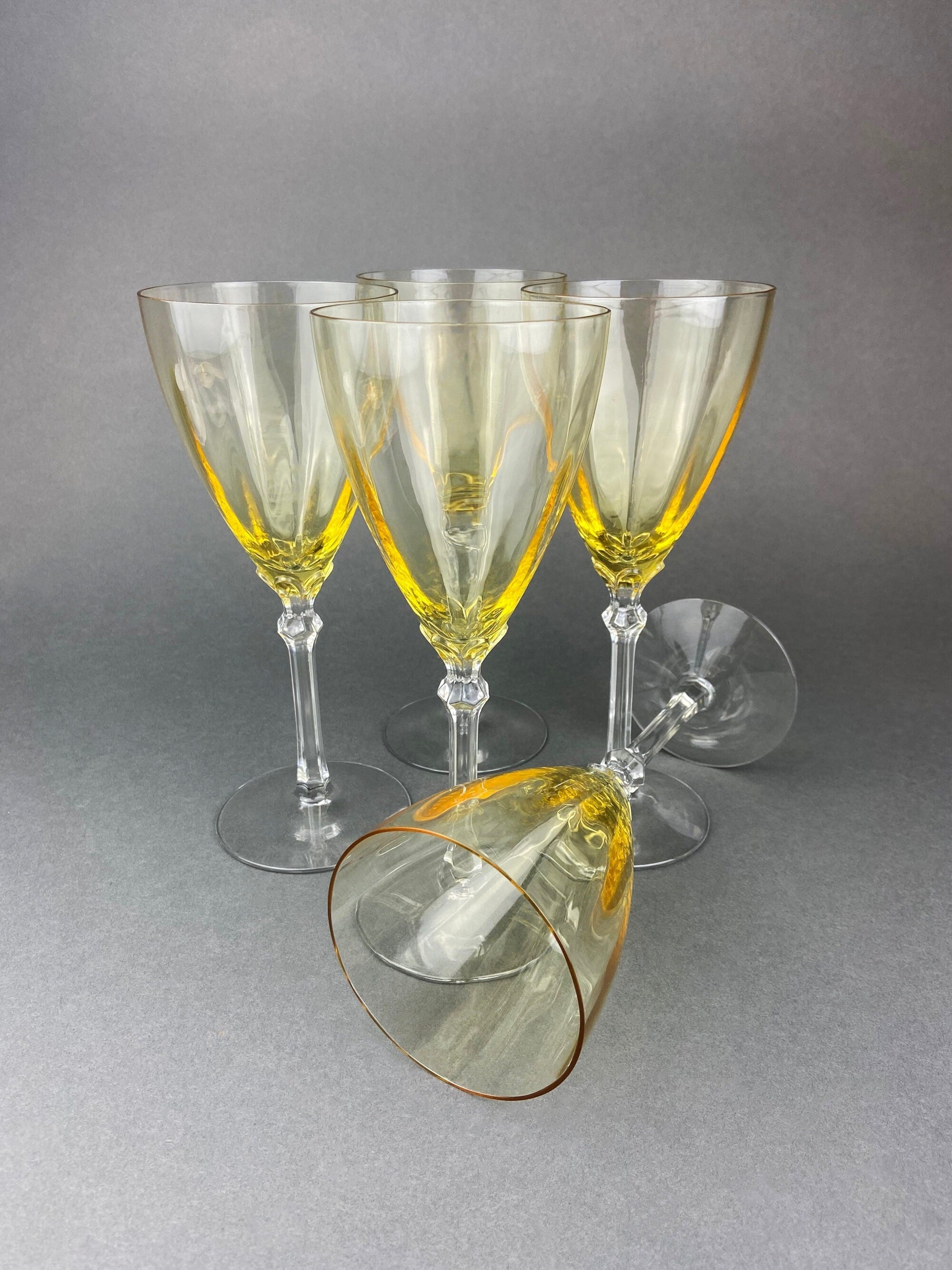Vintage Fostoria Crystal Topaz Wine Glasses. Light Yellow Stem 5098 Glasses. Set of Five. Fine Table Glassware. Gold Table Decor.