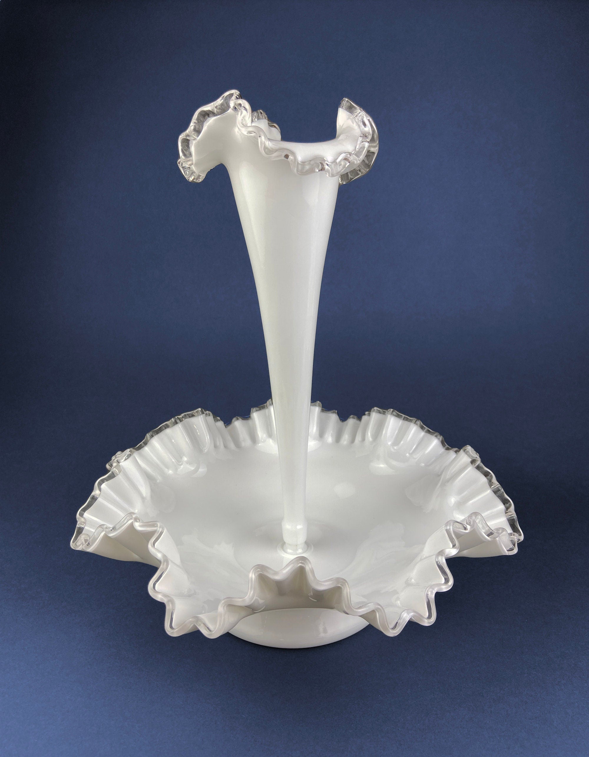 Silvercrest White Glass Fruit Bowl with Ruffled Clear Brim