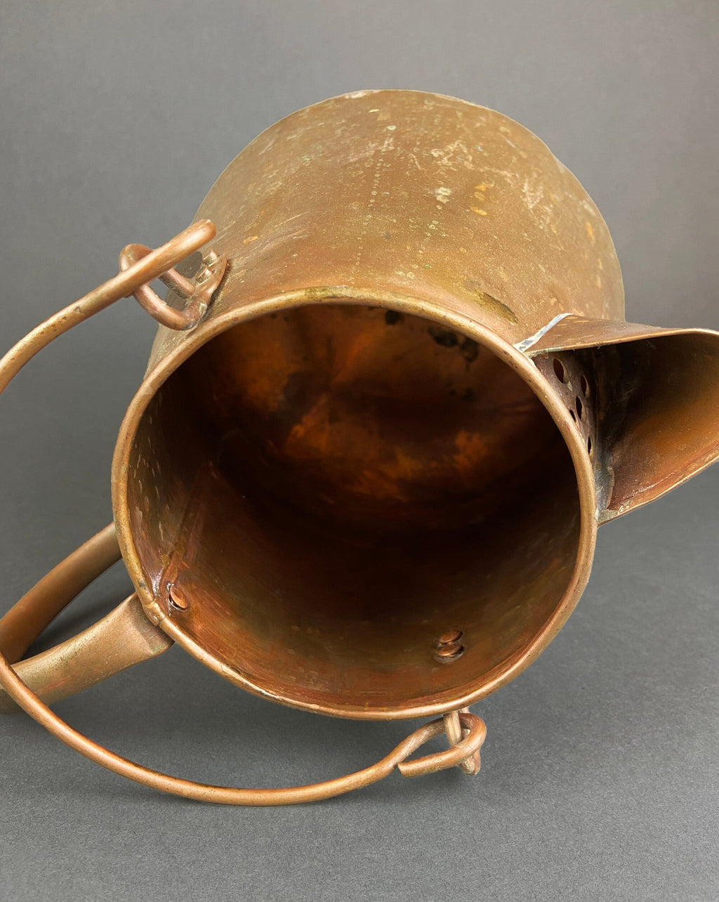 Vintage Hand Hammered Copper Jug. Primitive Pitcher. Copper Vase. Water Vessel. Collectible Rustic Home Decor.