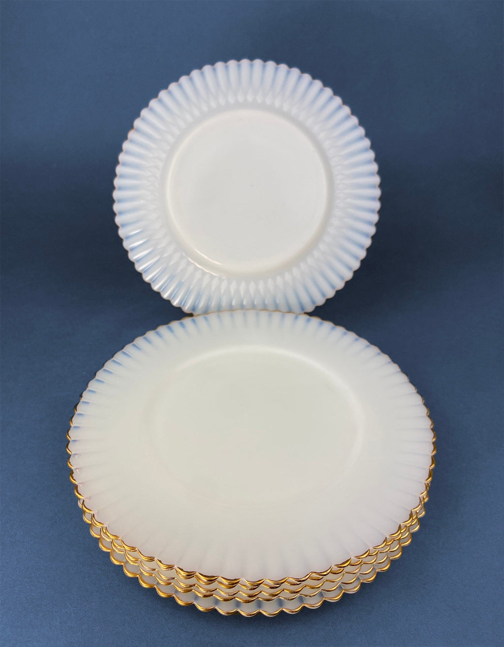 Monax Petalware Opalescent Depression Glass Dinner Plates – Set of 5