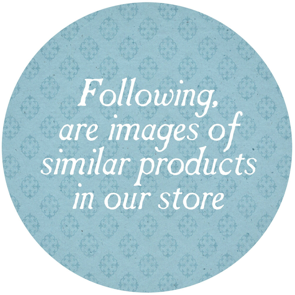 30" Statue of Virgin Mary. Praying Madonna. Wood Like Texture & Color. Religious Figure. Nativity Scene. Place of Worship, Shrine Statue..