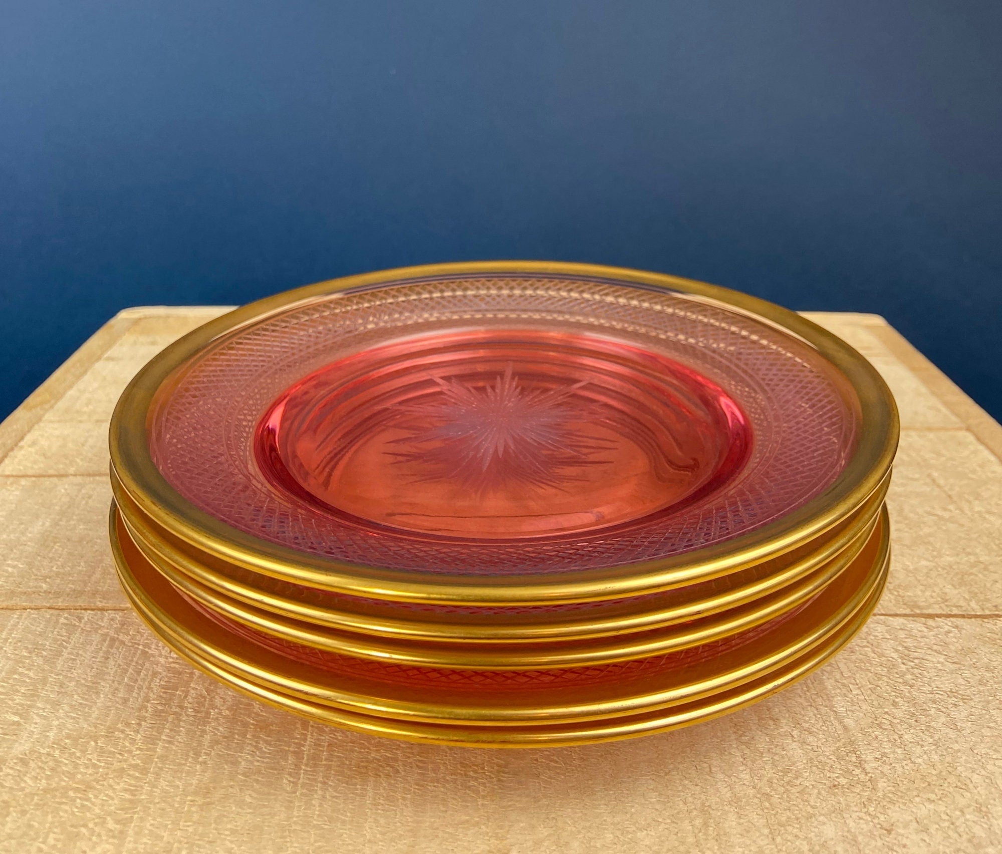 Antique Etched Pink Glass Dessert Plates with Gold Rims – Star & Waffle Pattern, Set of 5