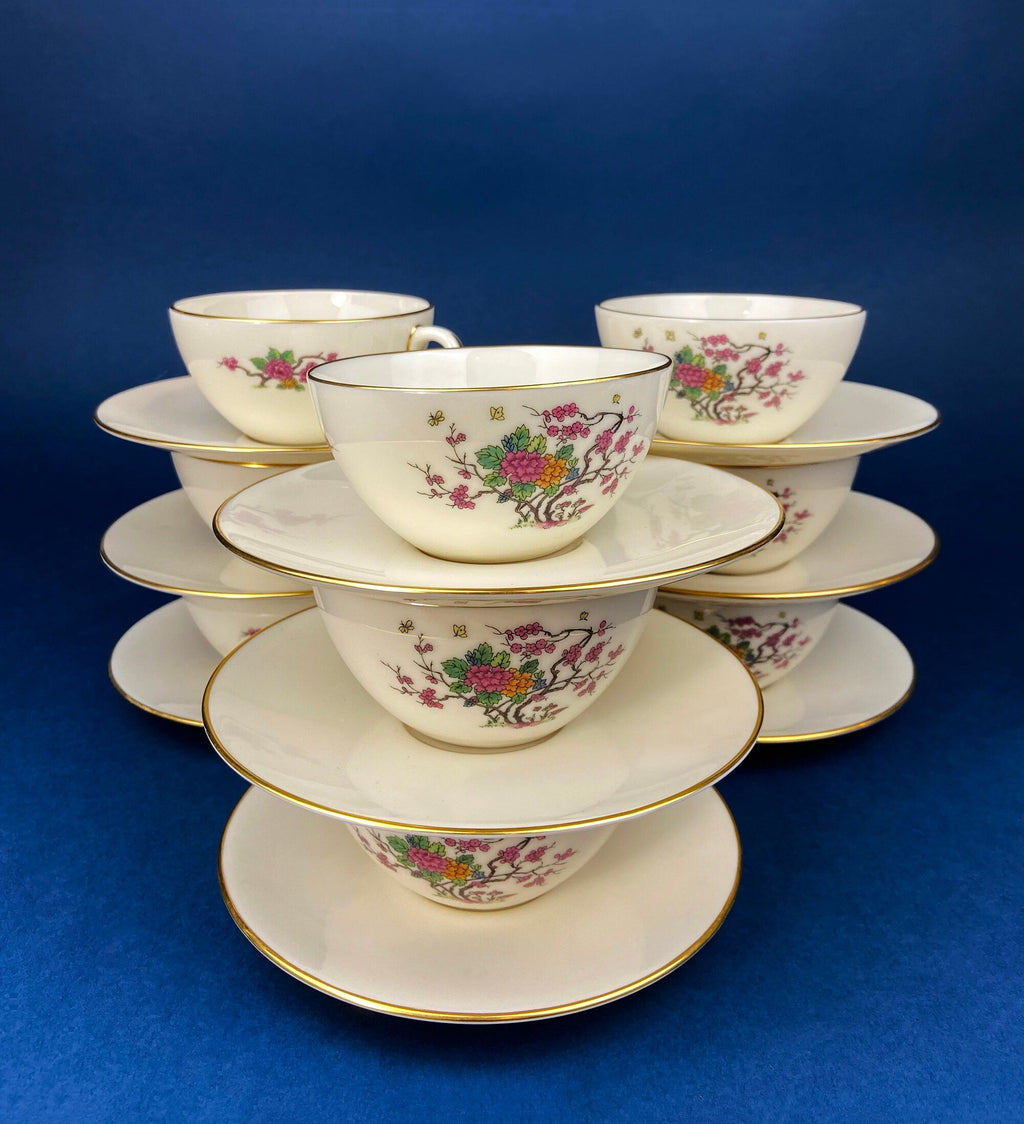 Lenox Ming Coupe Asian Motif Porcelain Service – 32 Pieces