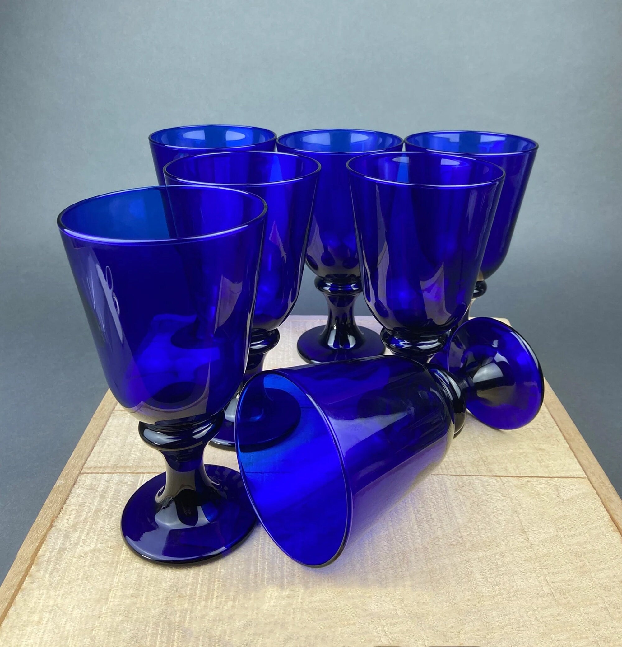 Cobalt Blue Wine Glasses – Set of 6 (Tall)