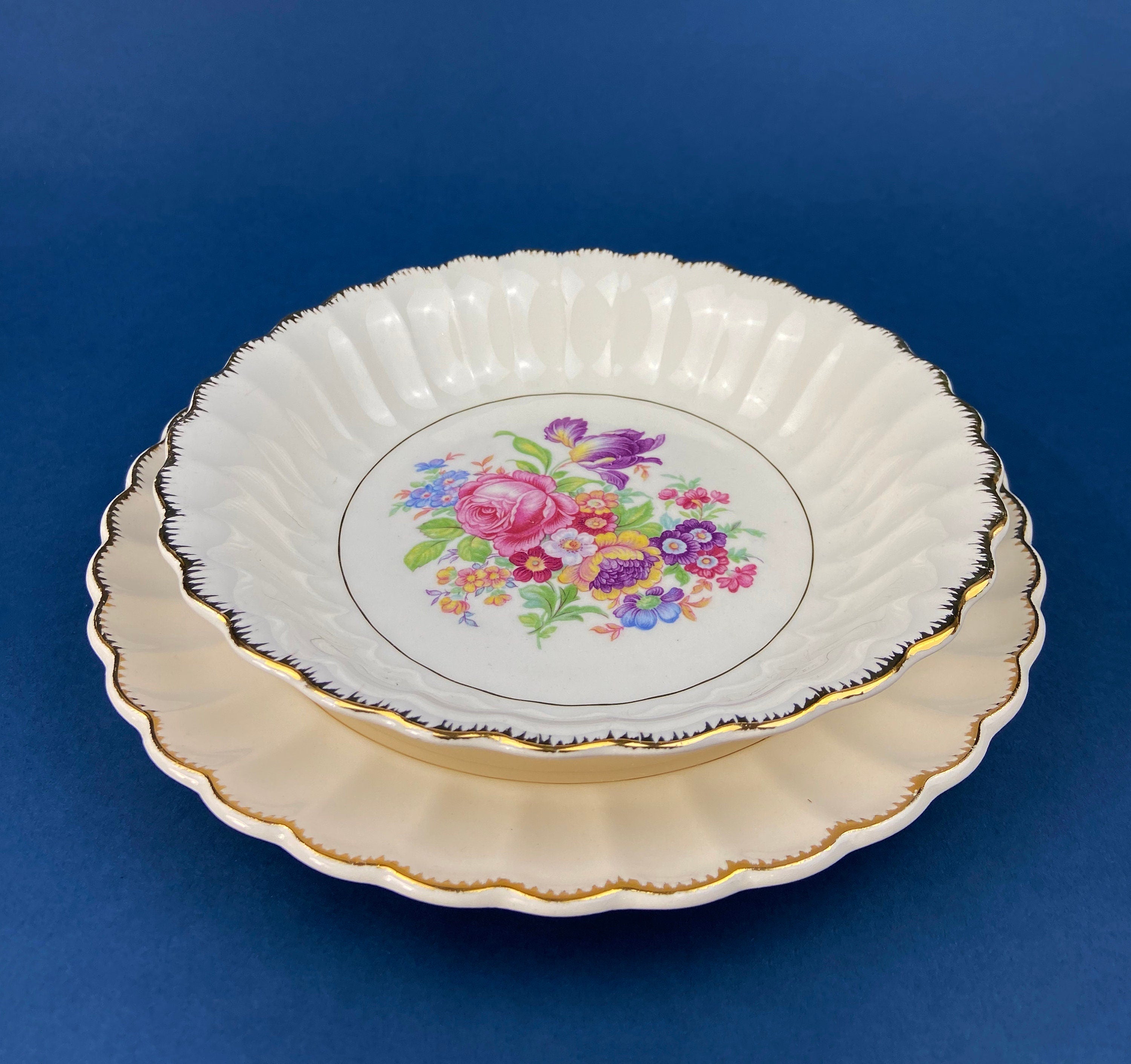 Vintage Dish Set. Leigh Wake by Leigh Potters. Set of 4 Placements: Dinner, Salad Plates, Soup, Salad Bowls, One Serving Dish & Teacups.