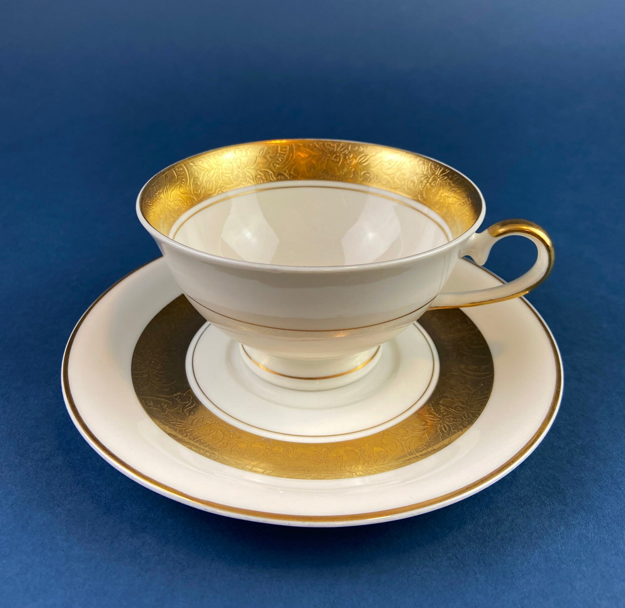 Winterling Roslaw Bavarian Porcelain Tea Trio – Gold & Pink Lotus