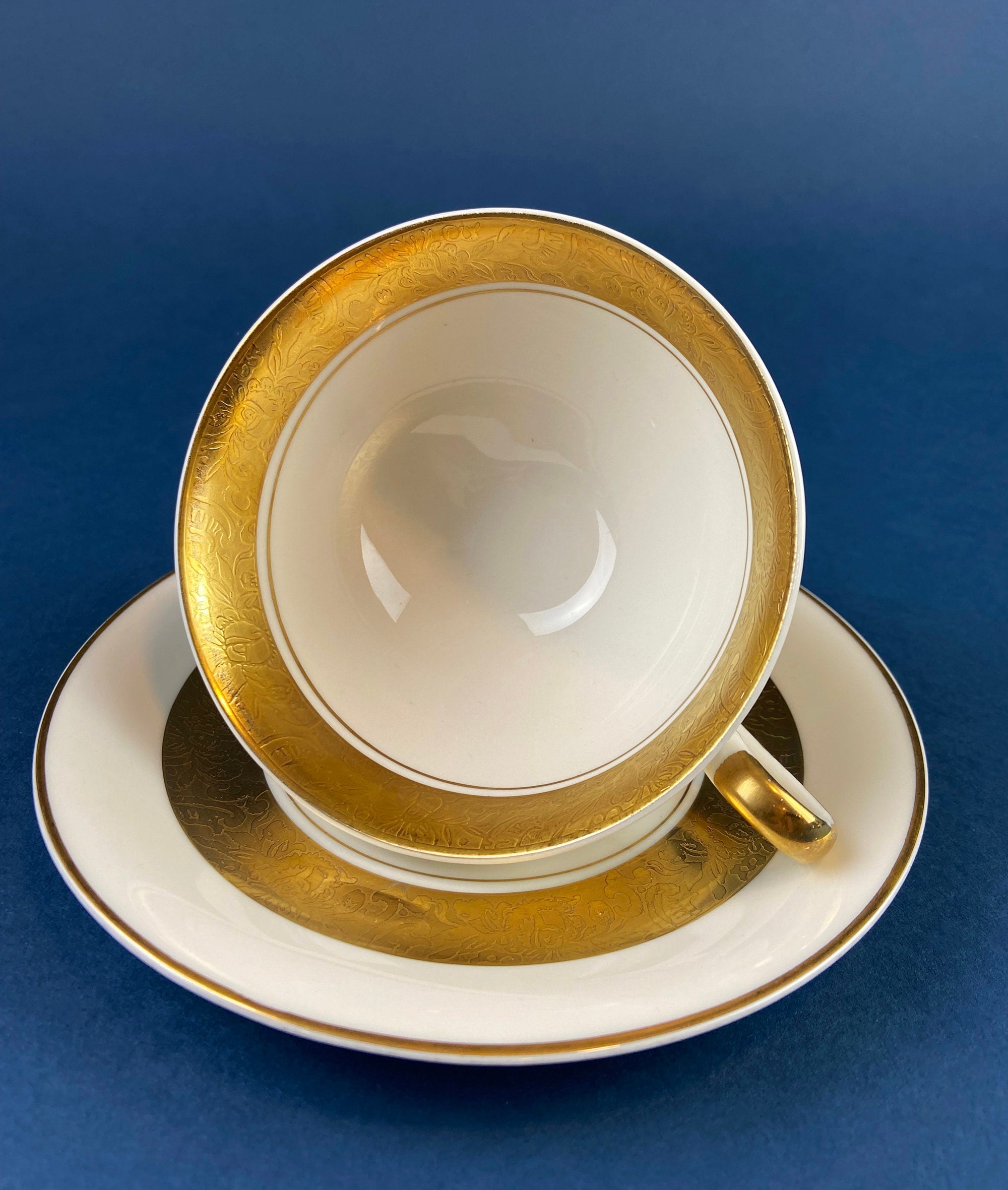 Royal Jackson Tea Cup & Saucer – Cream Porcelain with Gold Band, Made in USA