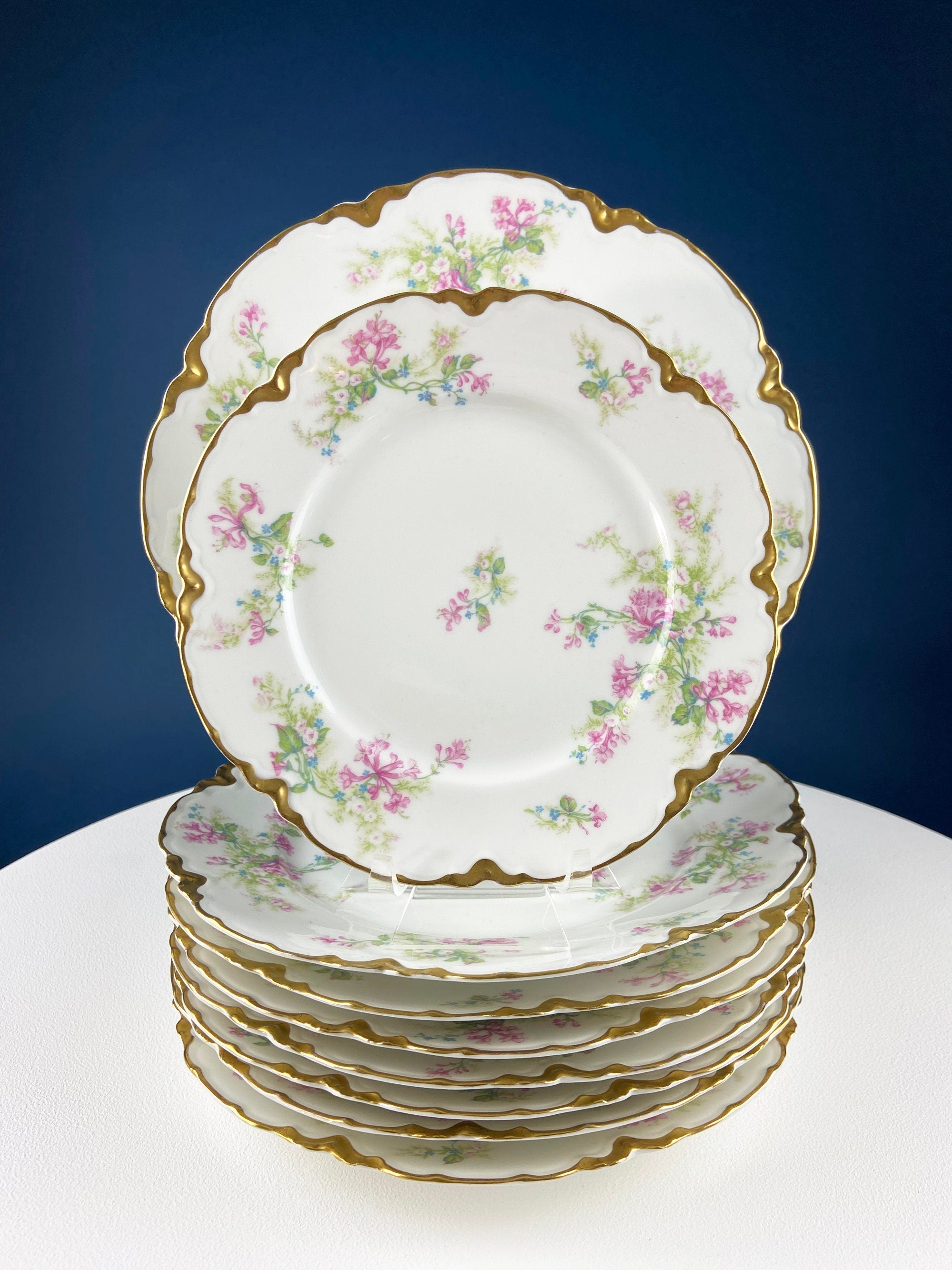 Haviland Limoges Oval Platter – Wild Roses & Scalloped Edge