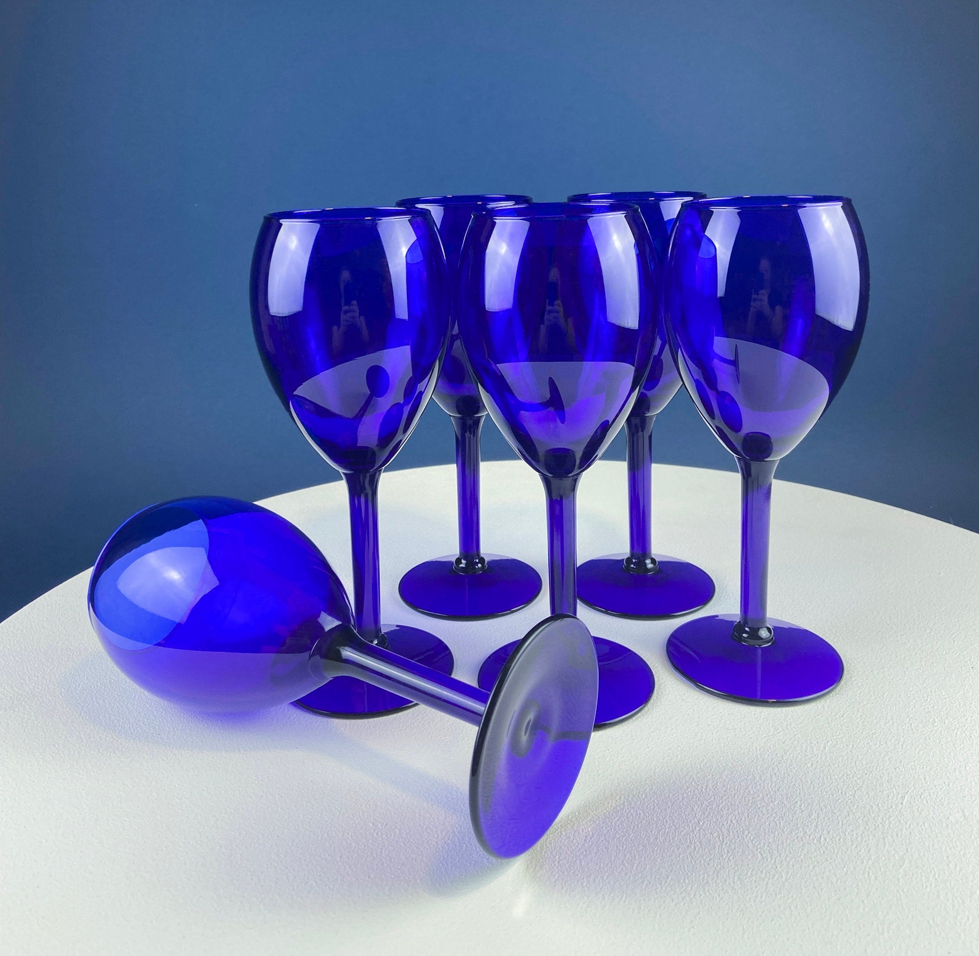 Dark Green Hand-Blown Wine Goblets – Set of 4