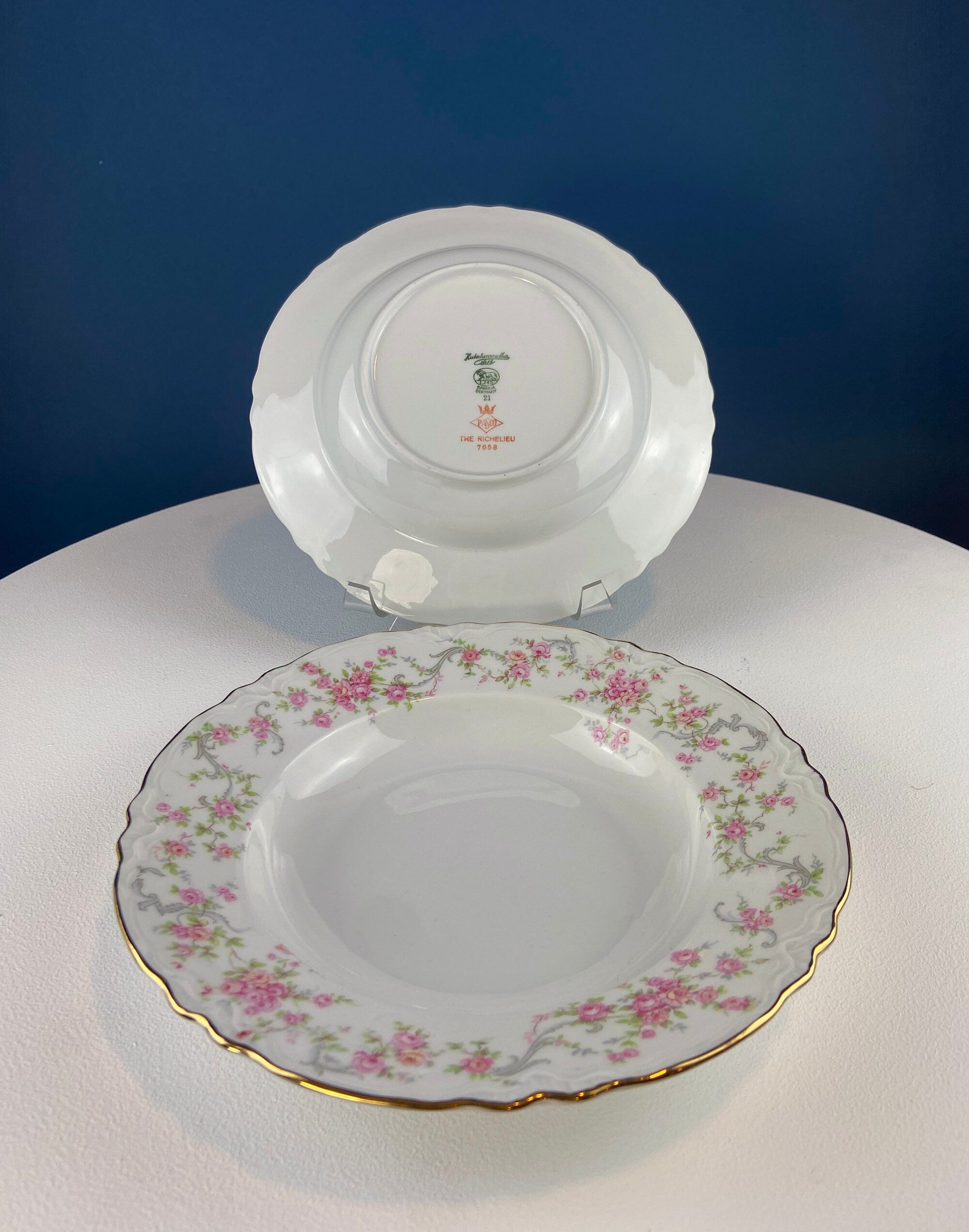 Antique Hutschenreuther Richelieu Rose Garland Soup Plates – Set of 12